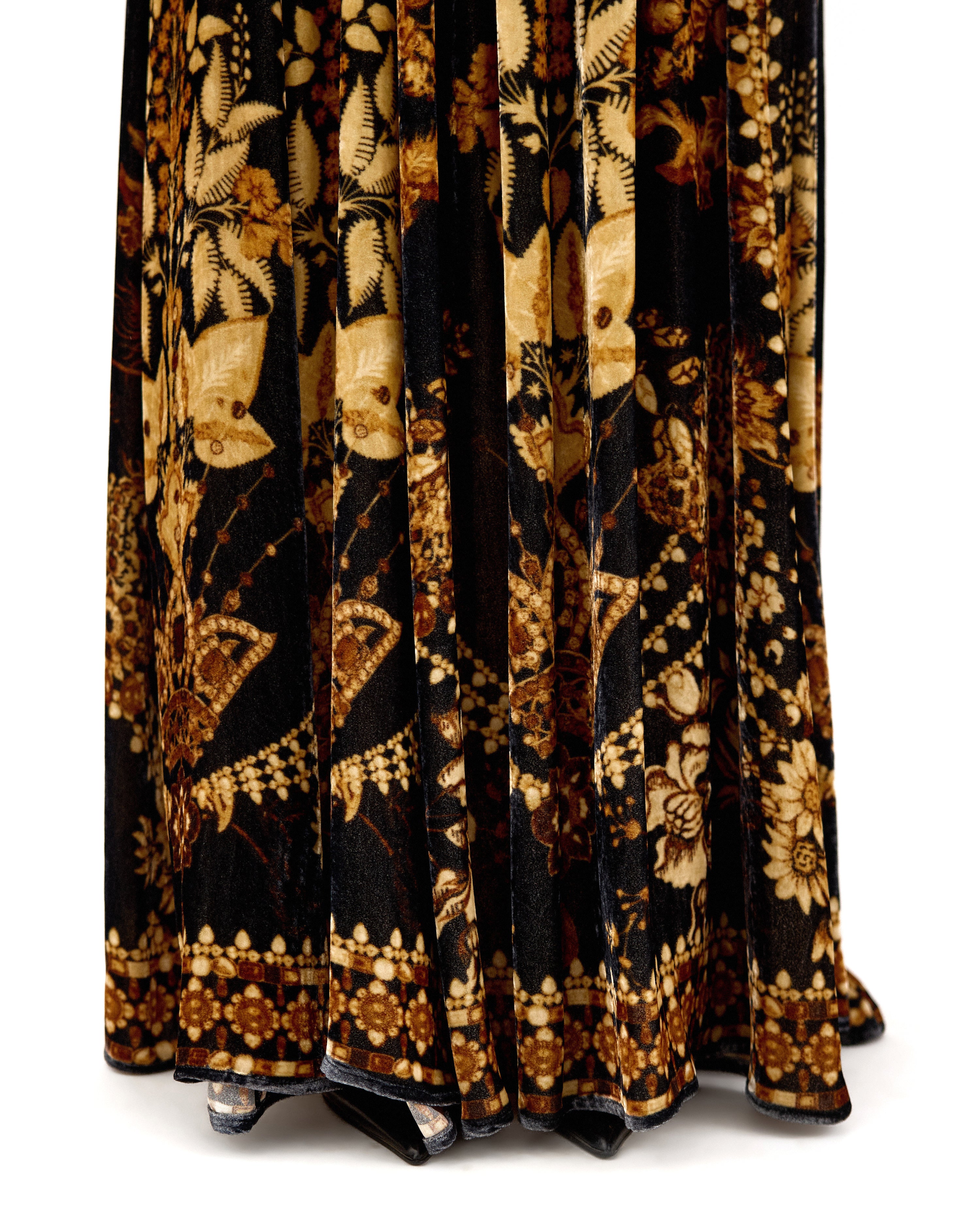 NIZAM : Anisha