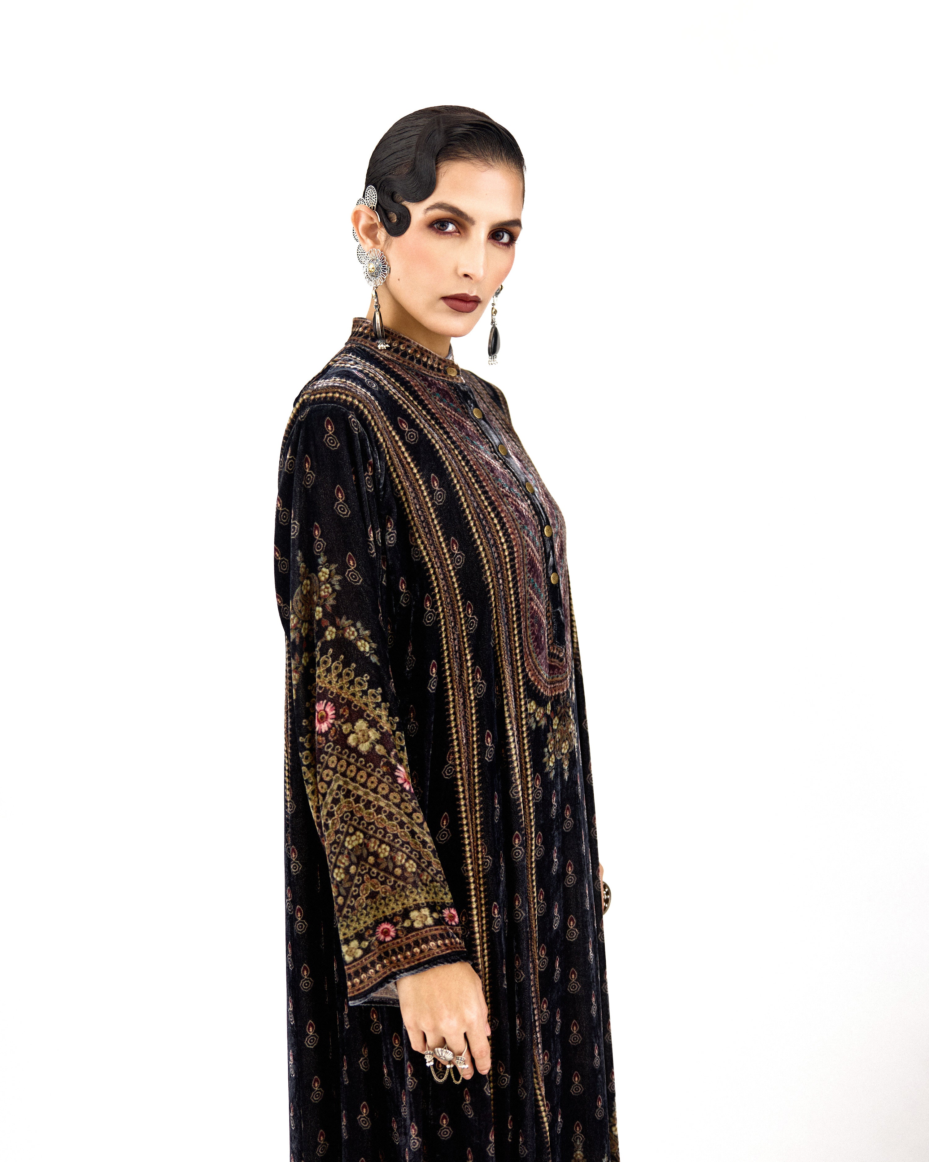 AJRAKH : Ada