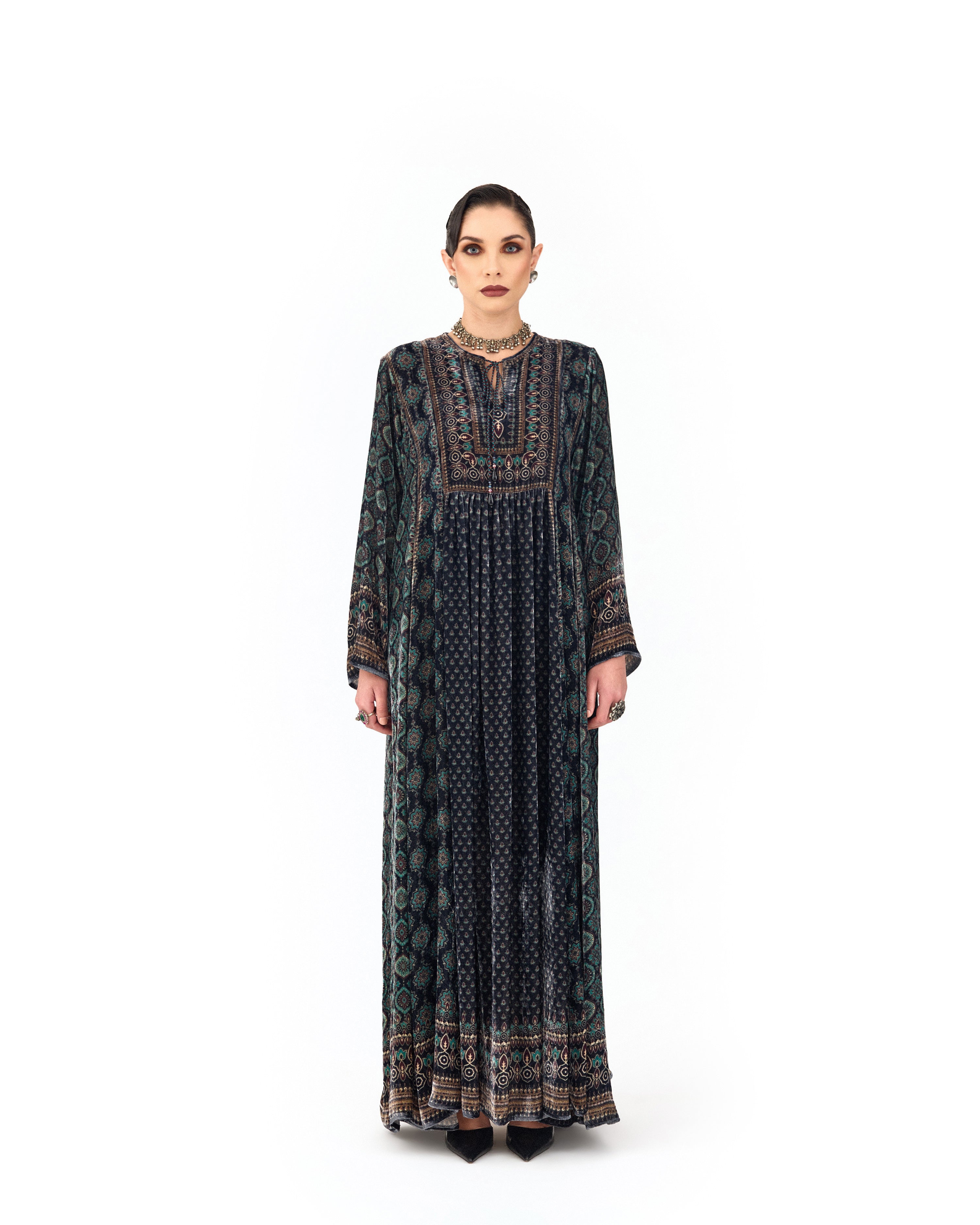 AJRAKH : Anisha