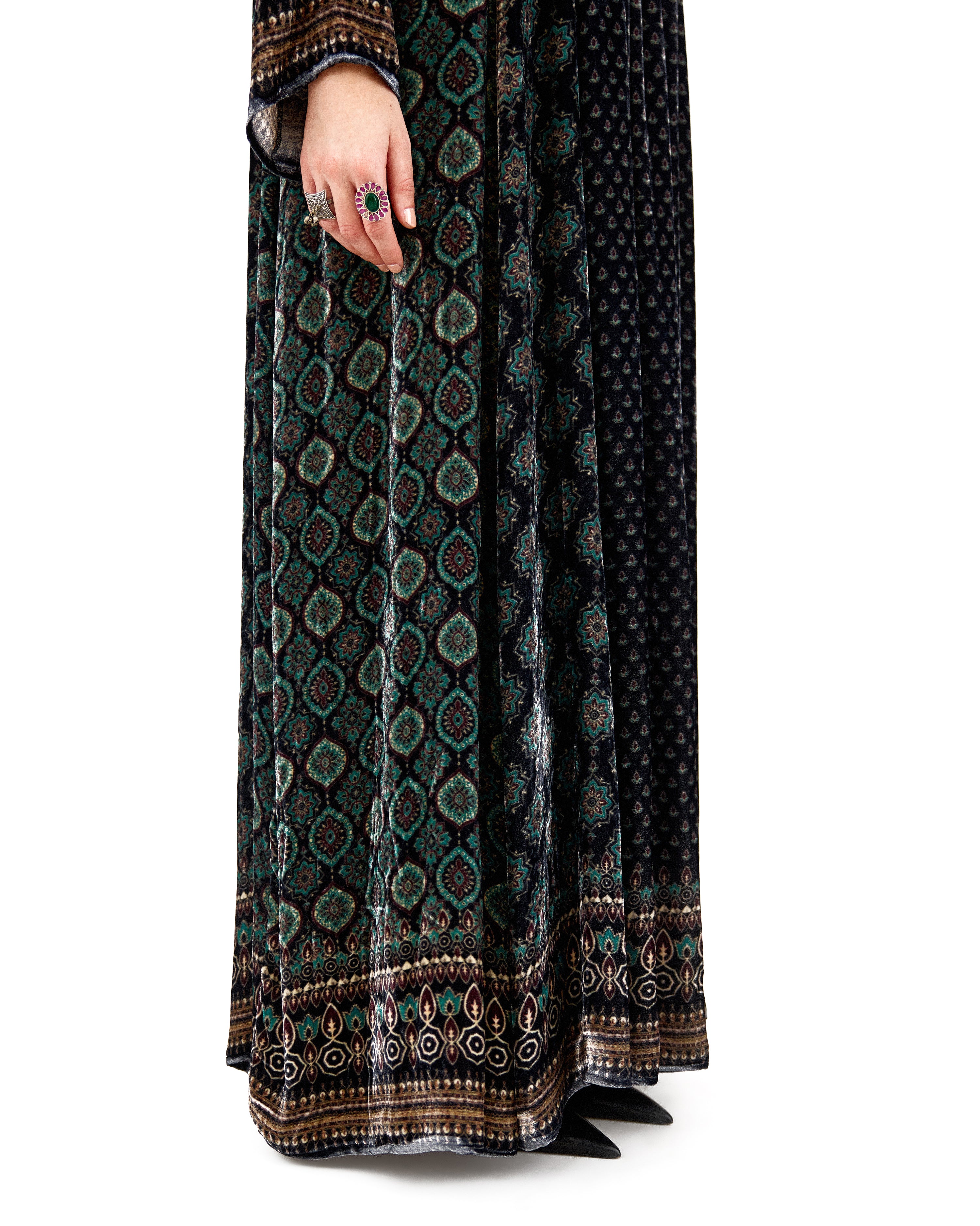 AJRAKH : Anisha