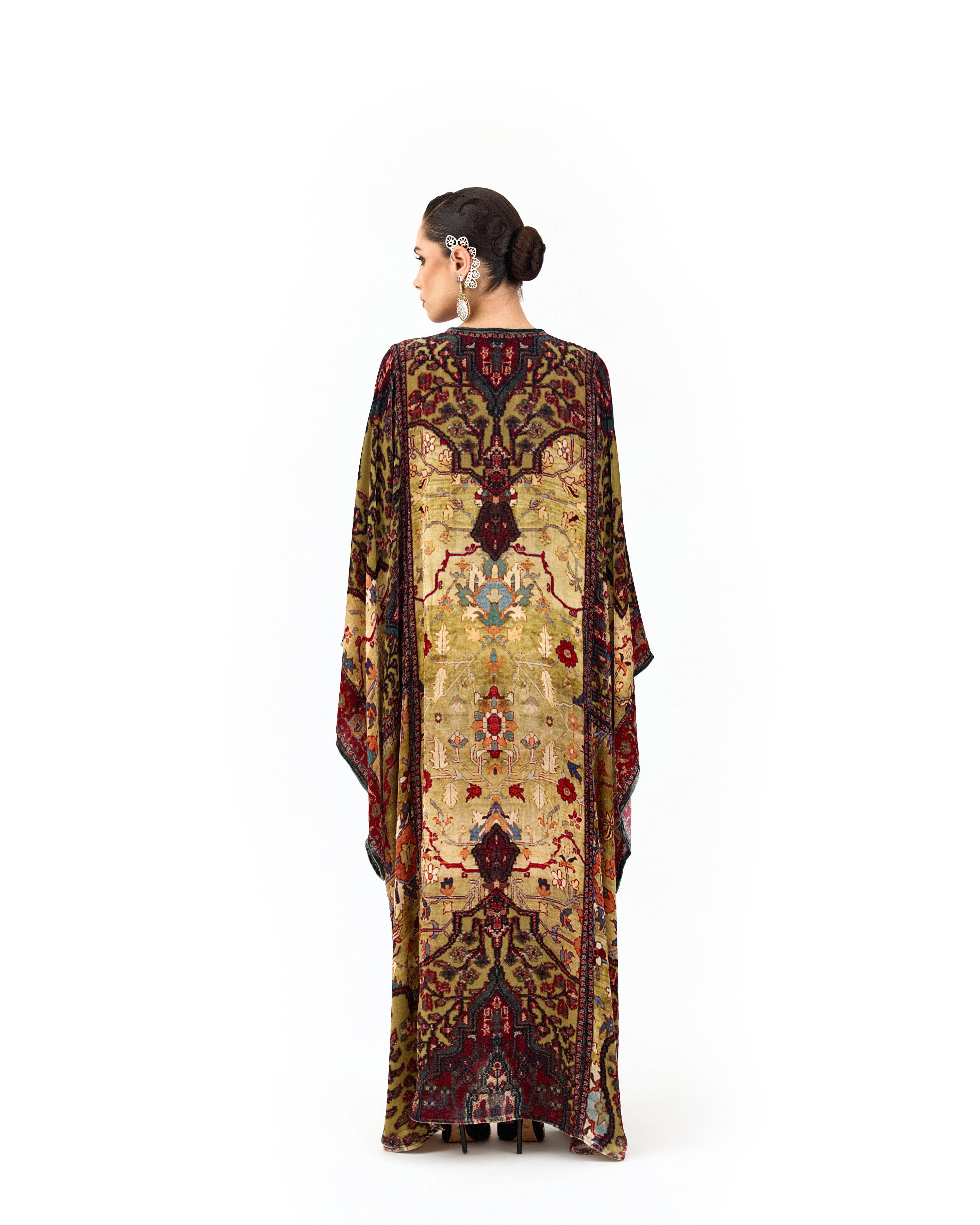 ARABIAN NIGHT : Beatrice