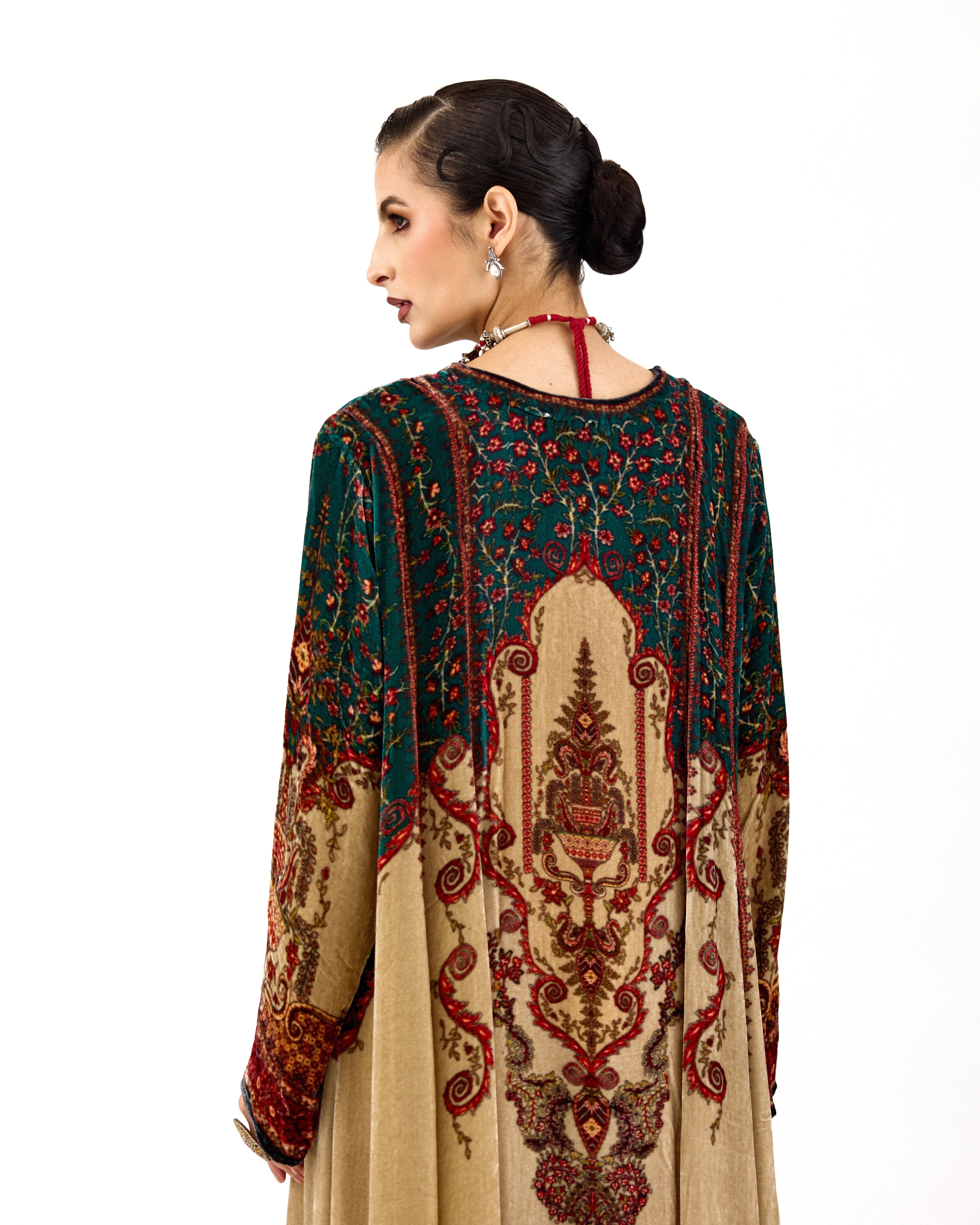 ARABIAN NIGHT : Ada