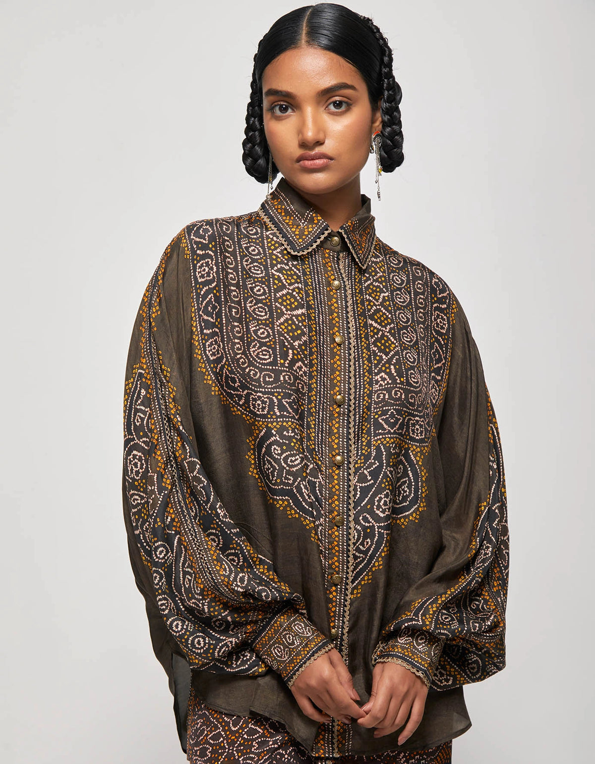 BANDHEJ : Faiza