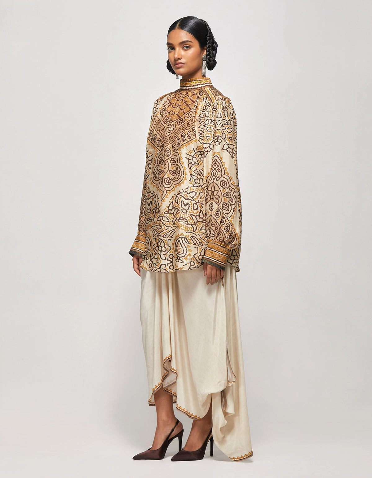 BANDHEJ : Countess
