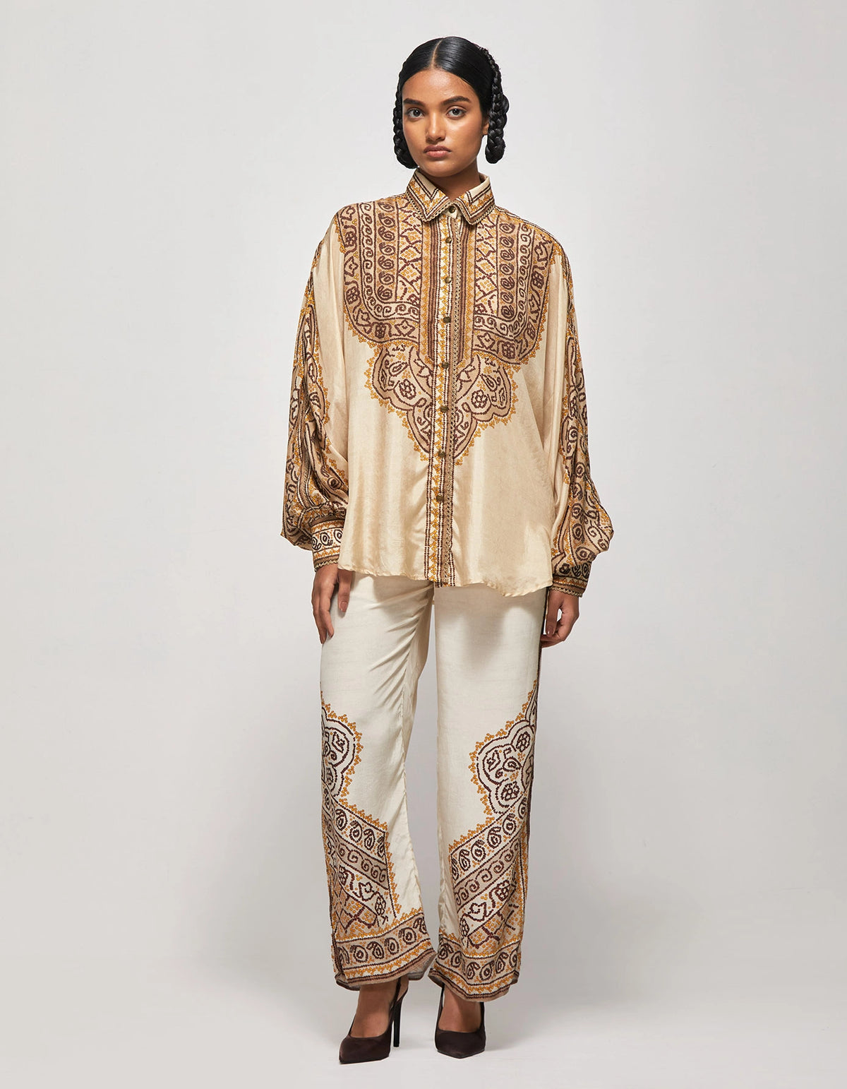 BANDHEJ : Faiza