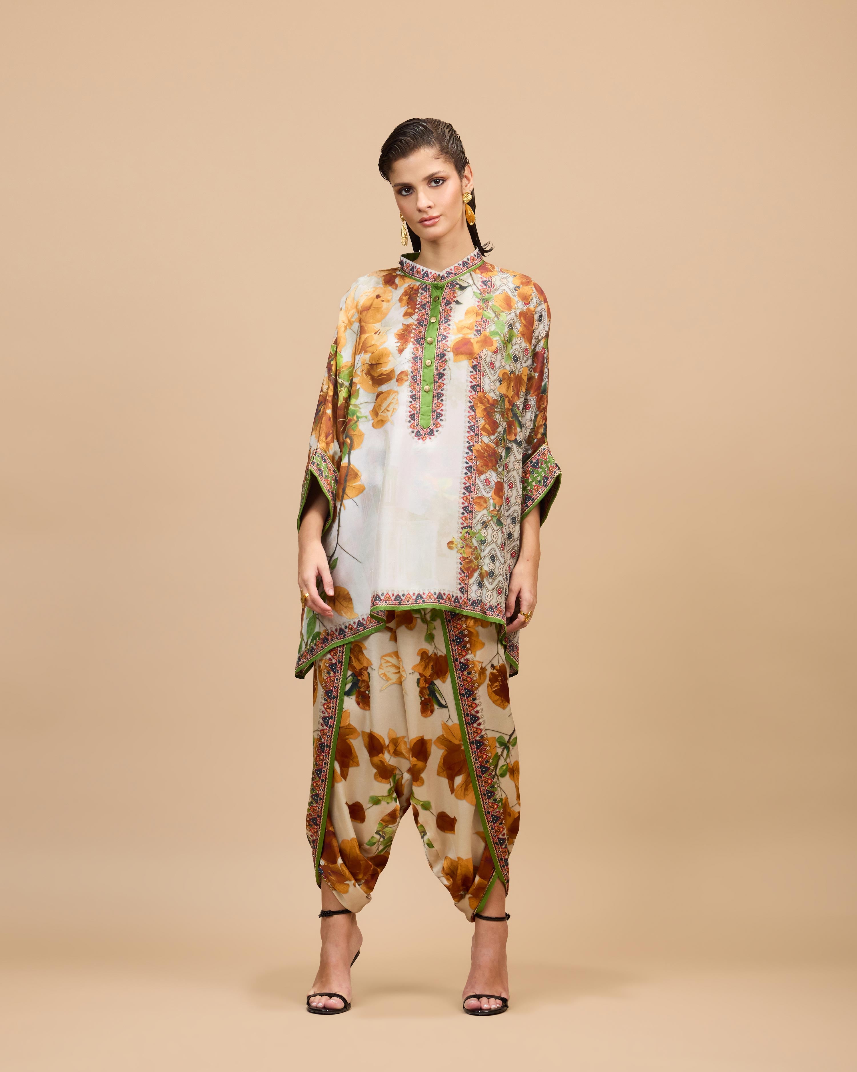 Letters to Juliet : Chanel/Sonth - Mustard/Pale Gold