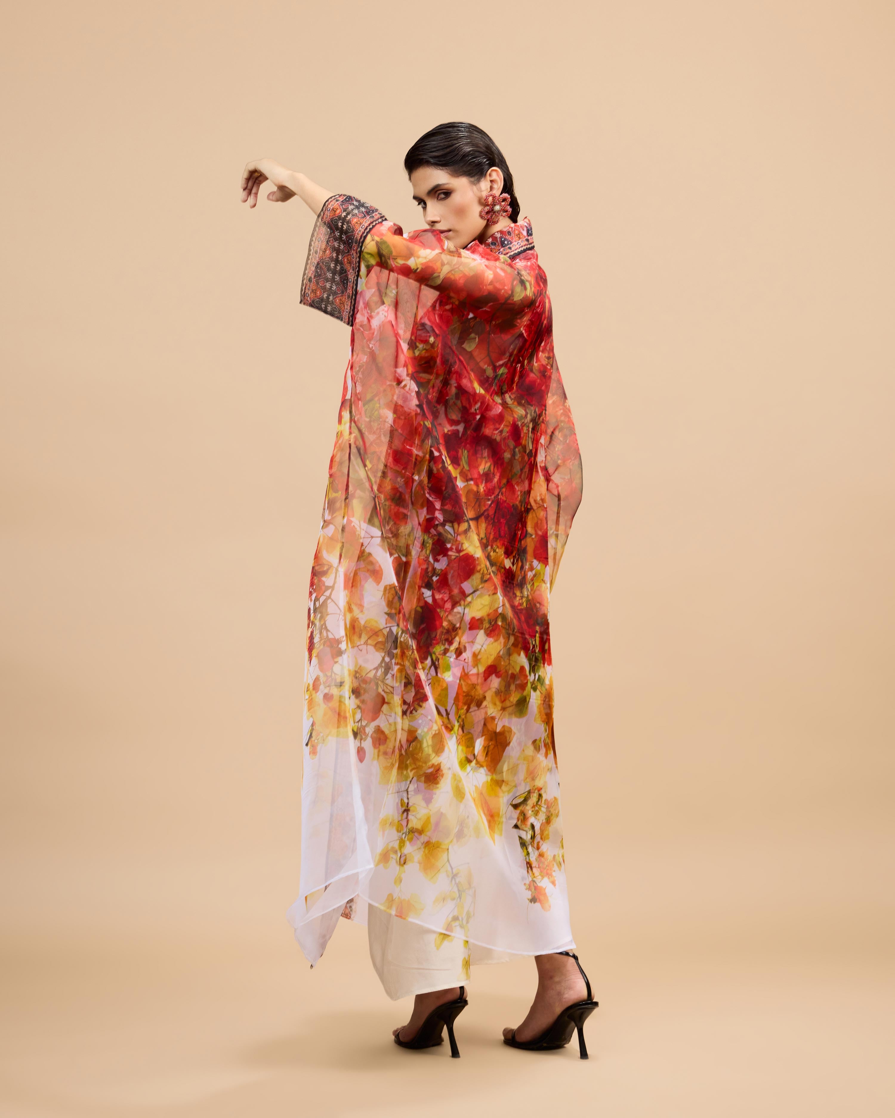 Letters to Juliet : Kimono/Trinika - Red/Rust/Gold