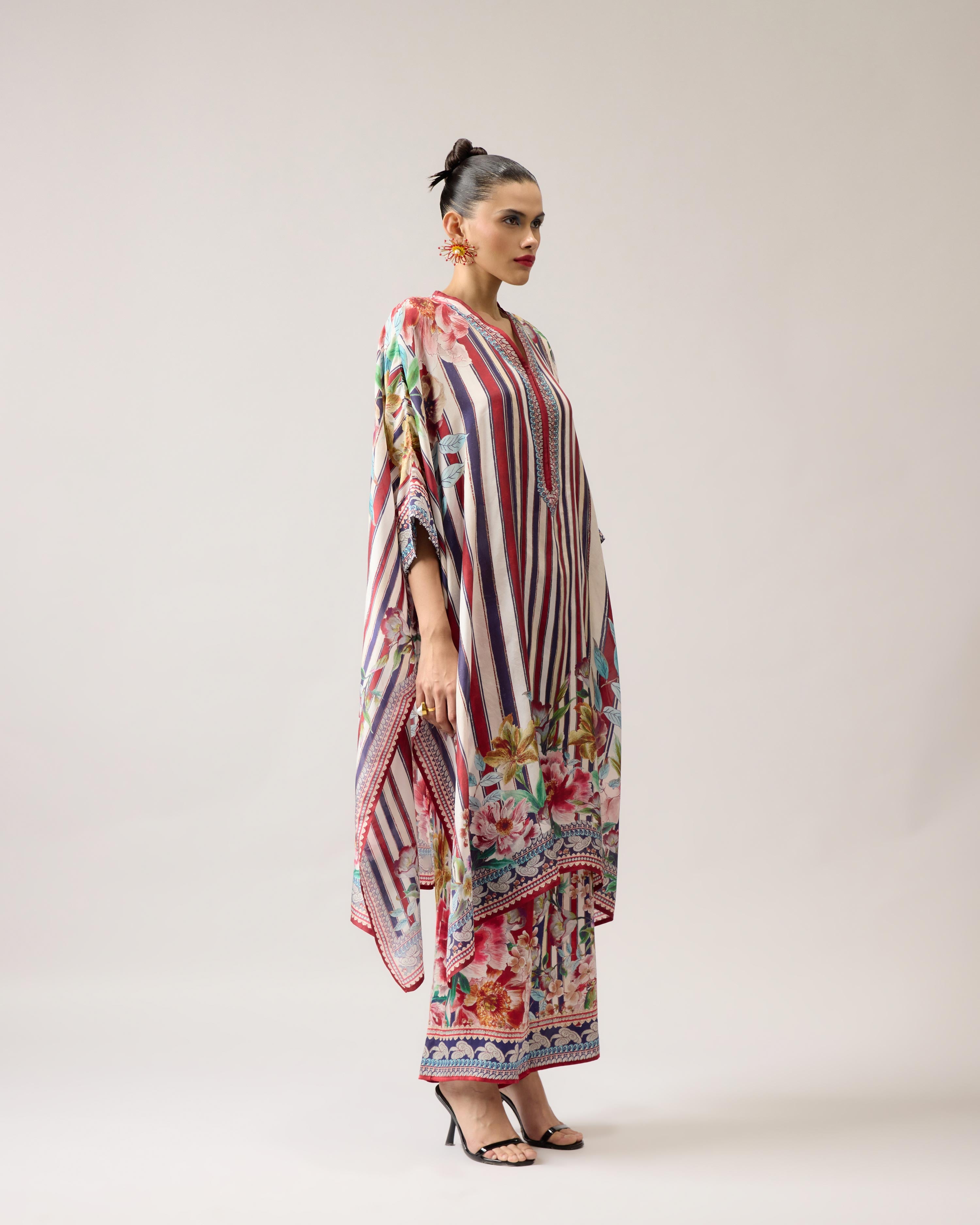 Ikebana : Chantelle 42" - Stripe