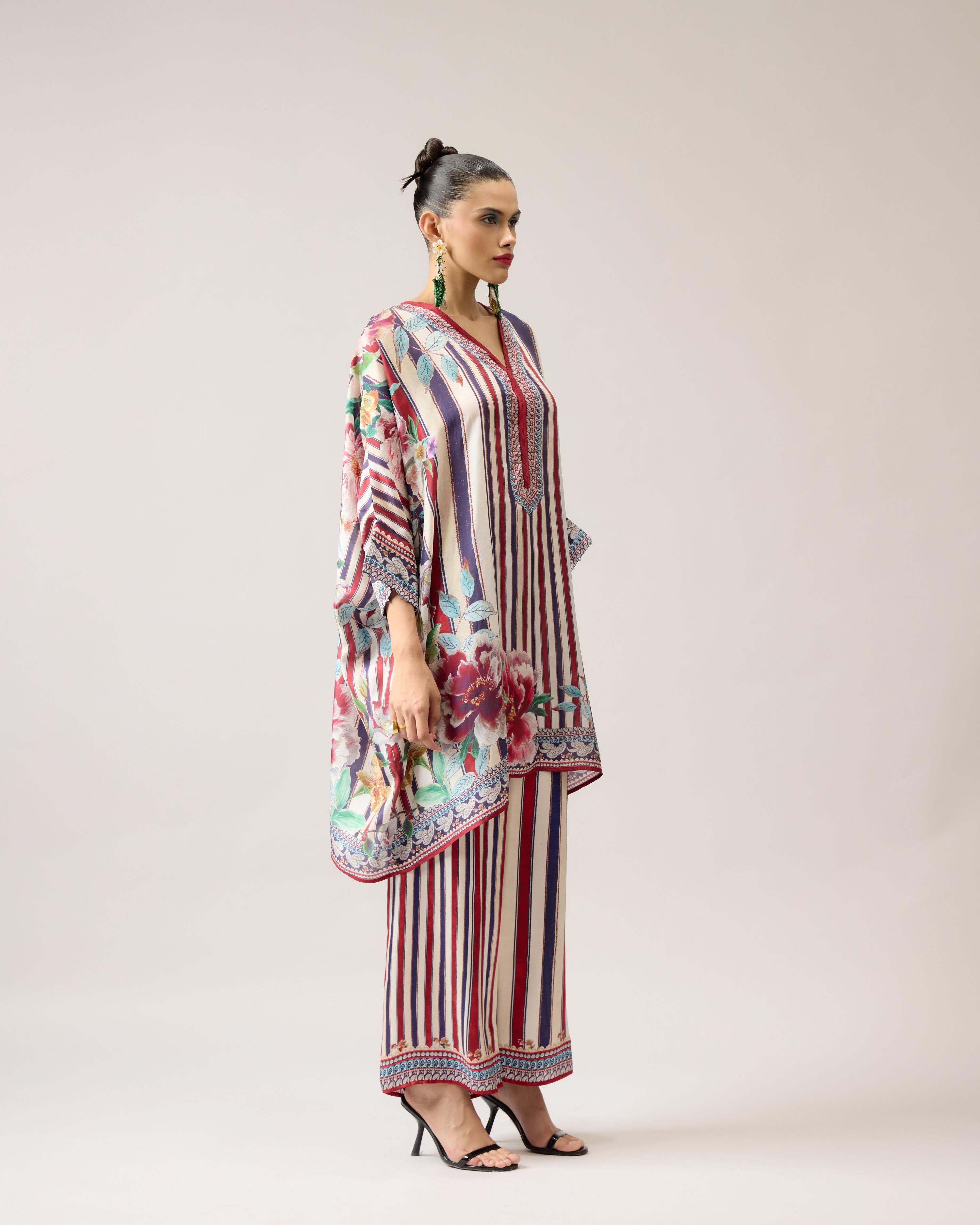 Ikebana : Chanel 36" - Stripe Flora