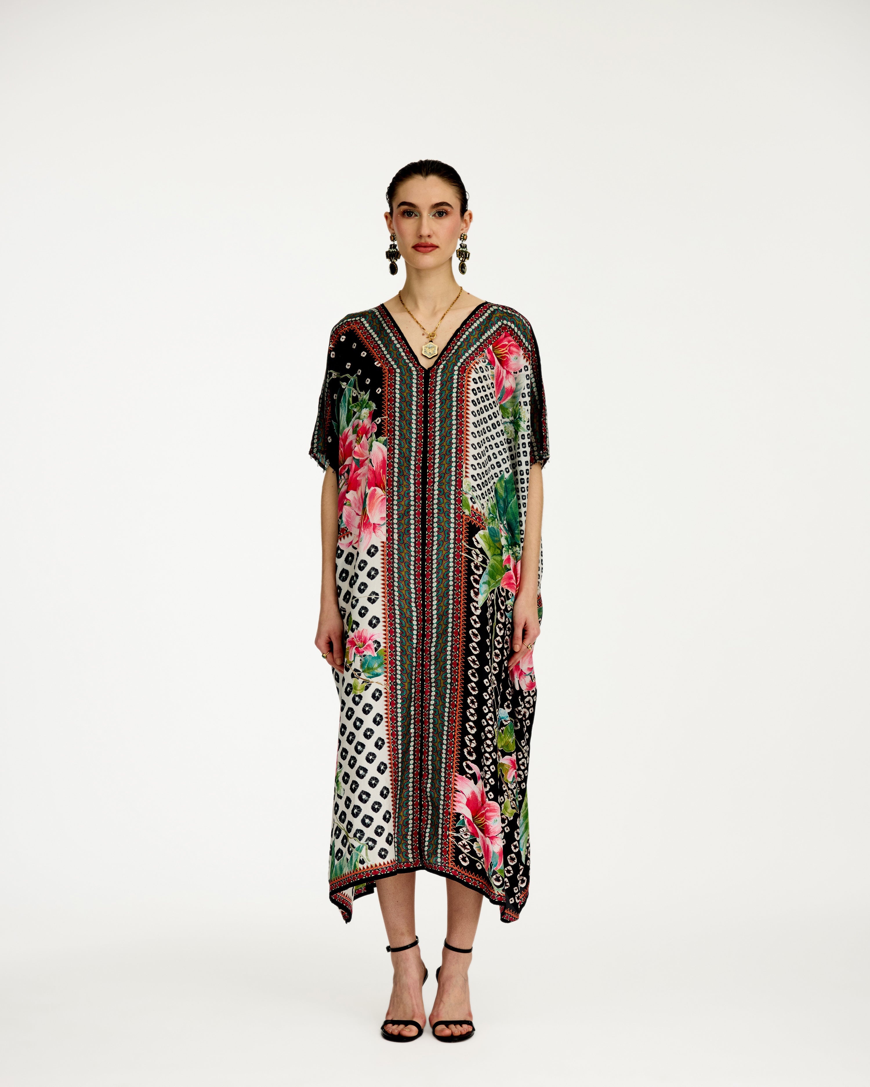 Lilium : Majida - Black/White