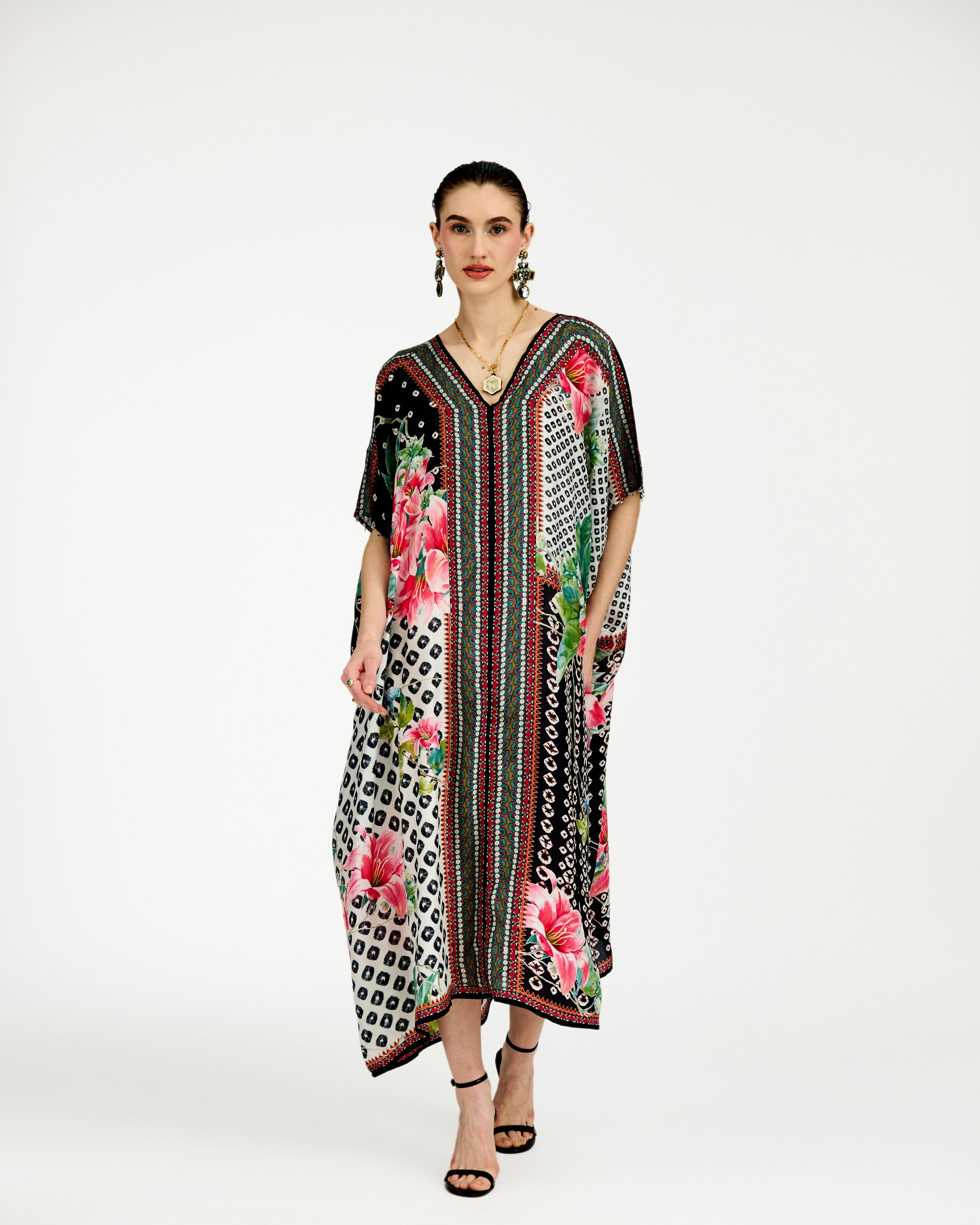 Lilium : Majida - Black/White