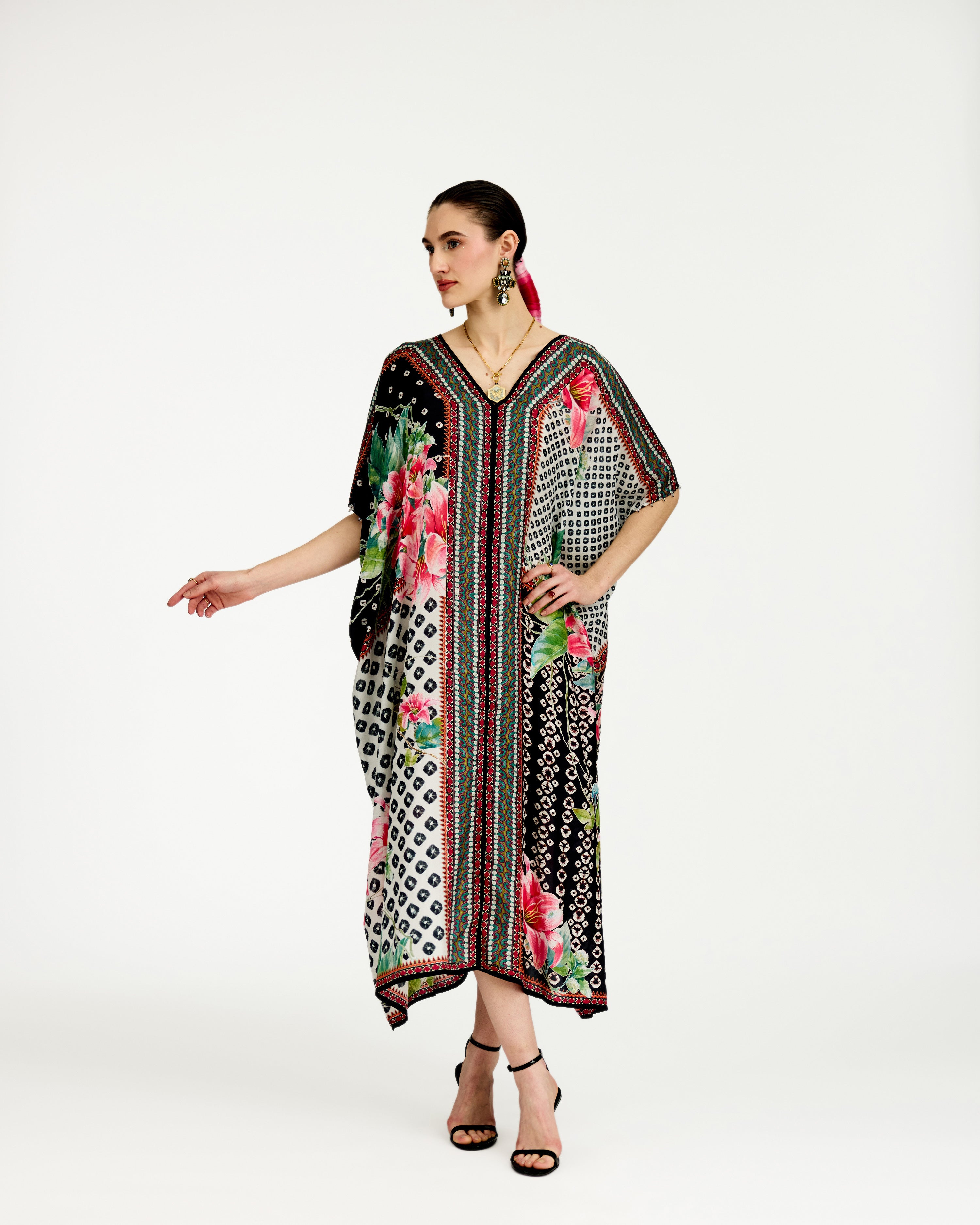 Lilium : Majida - Black/White