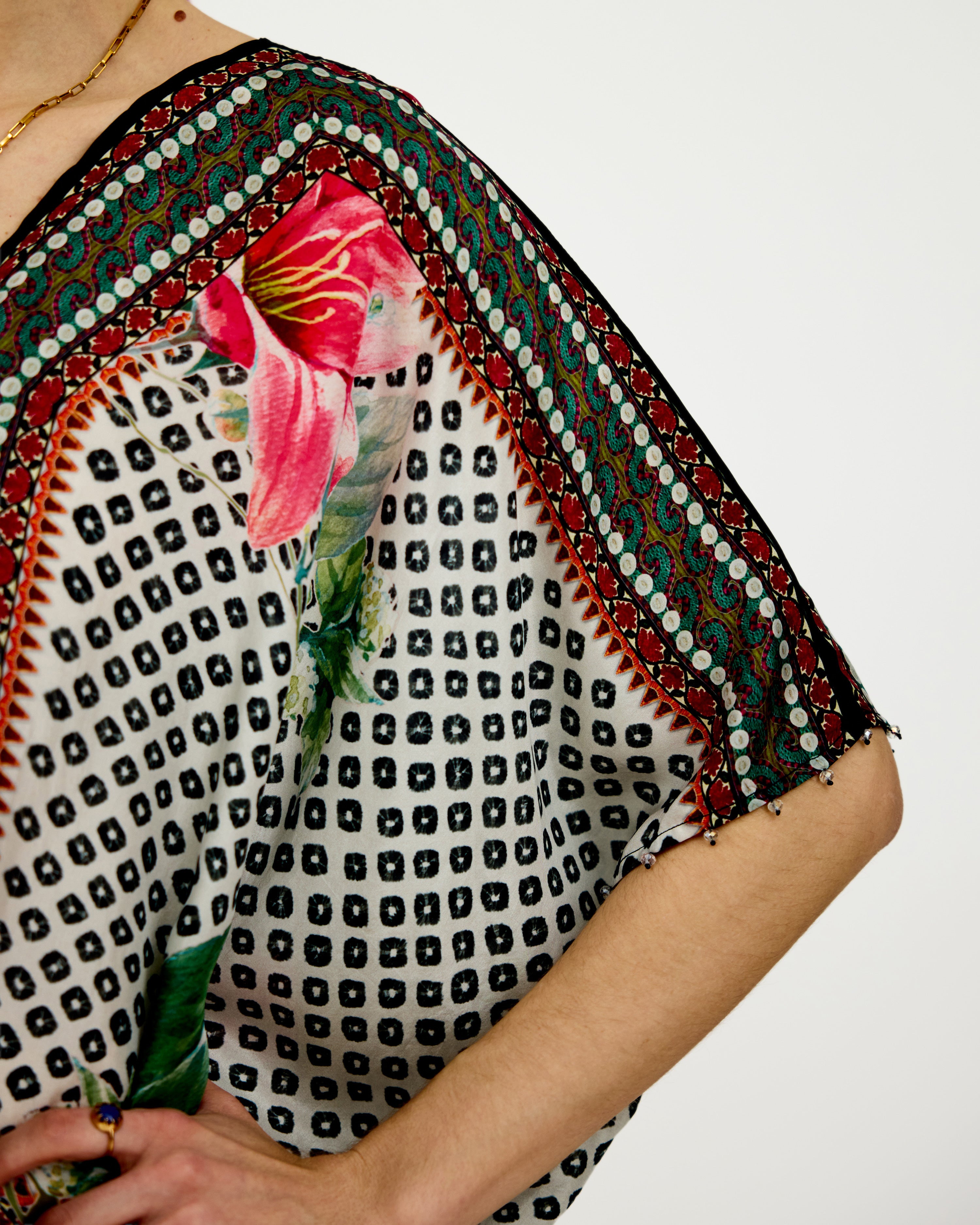 Lilium : Majida - Black/White