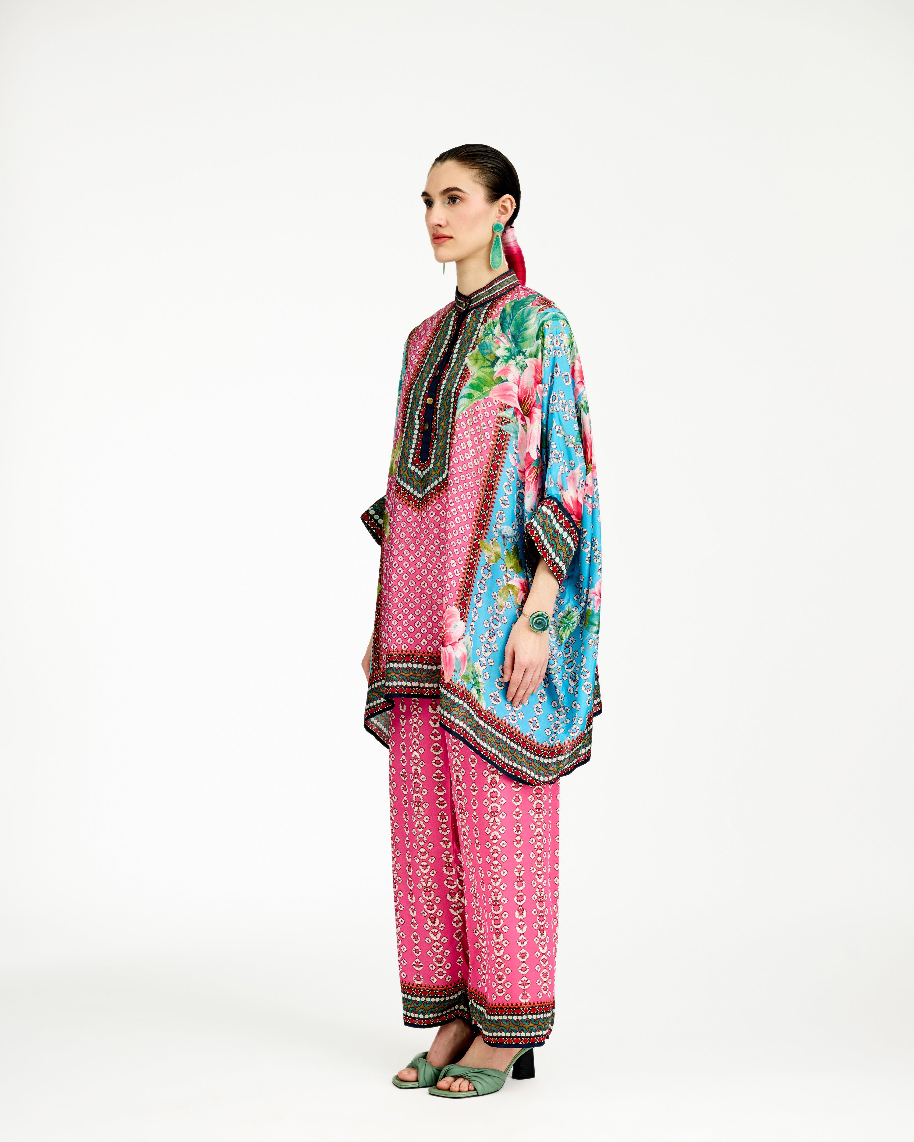 Lilium : Chanel - Pink/Aqua