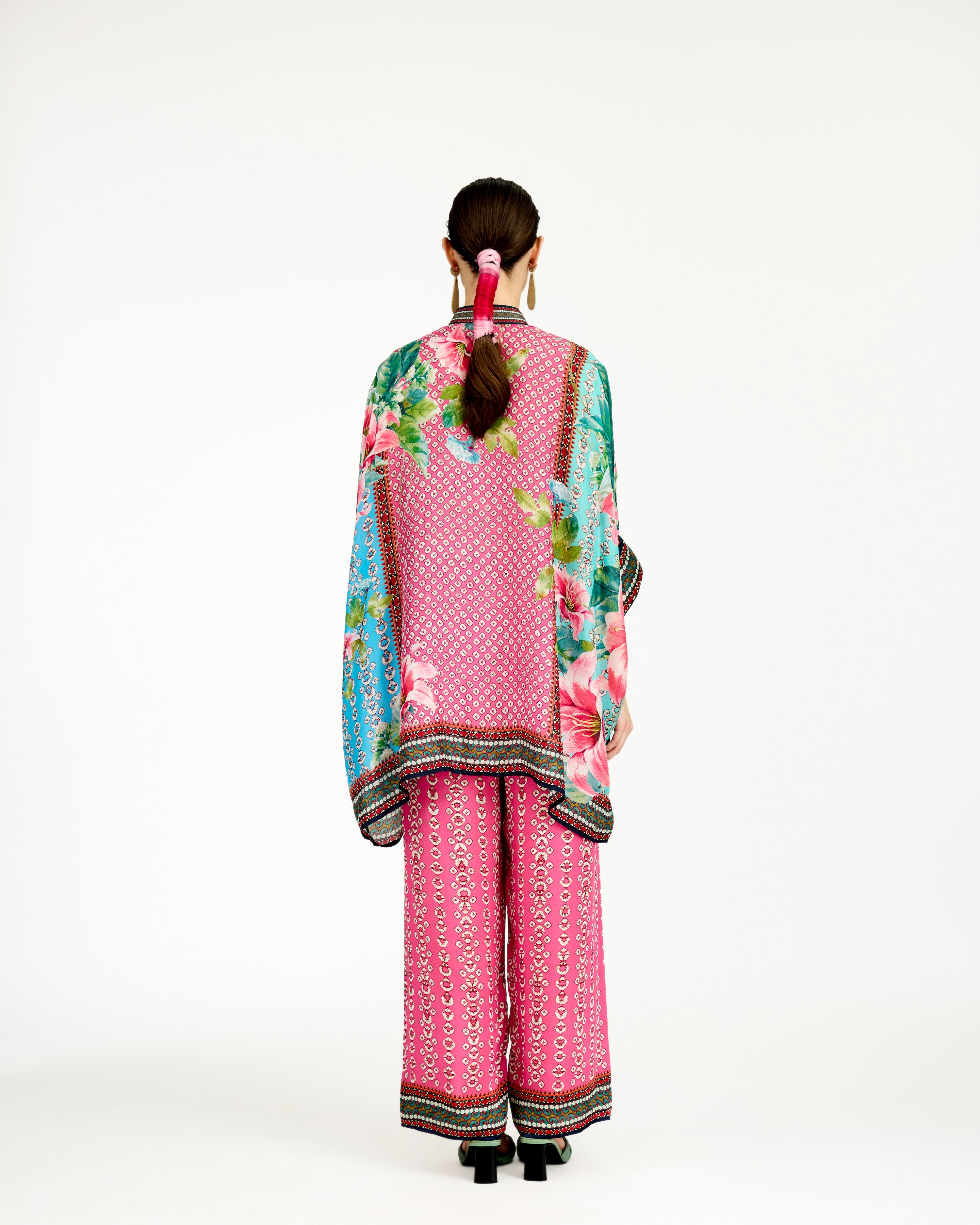 Lilium : Chanel - Pink/Aqua