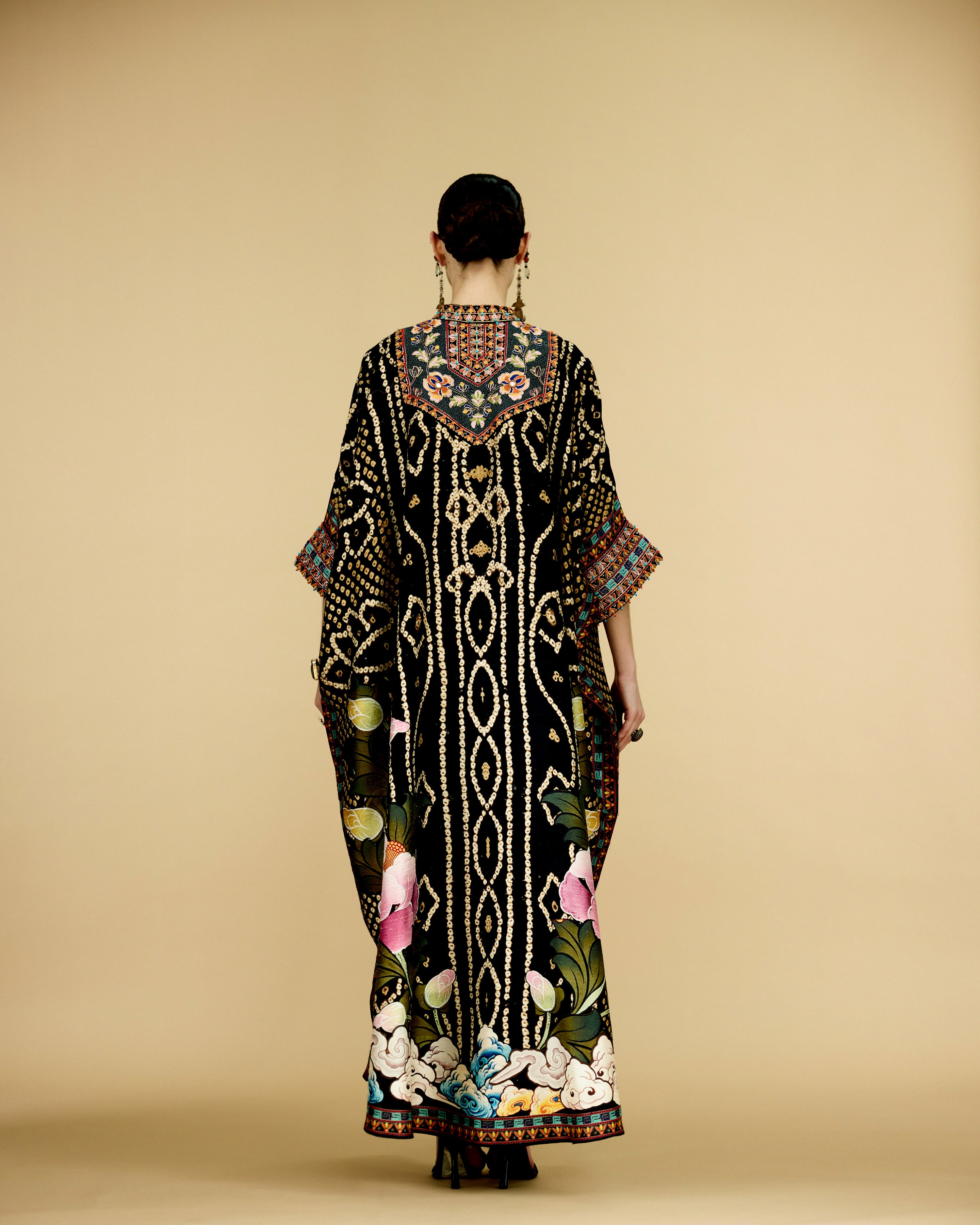 Ladakh : Kanish - Black
