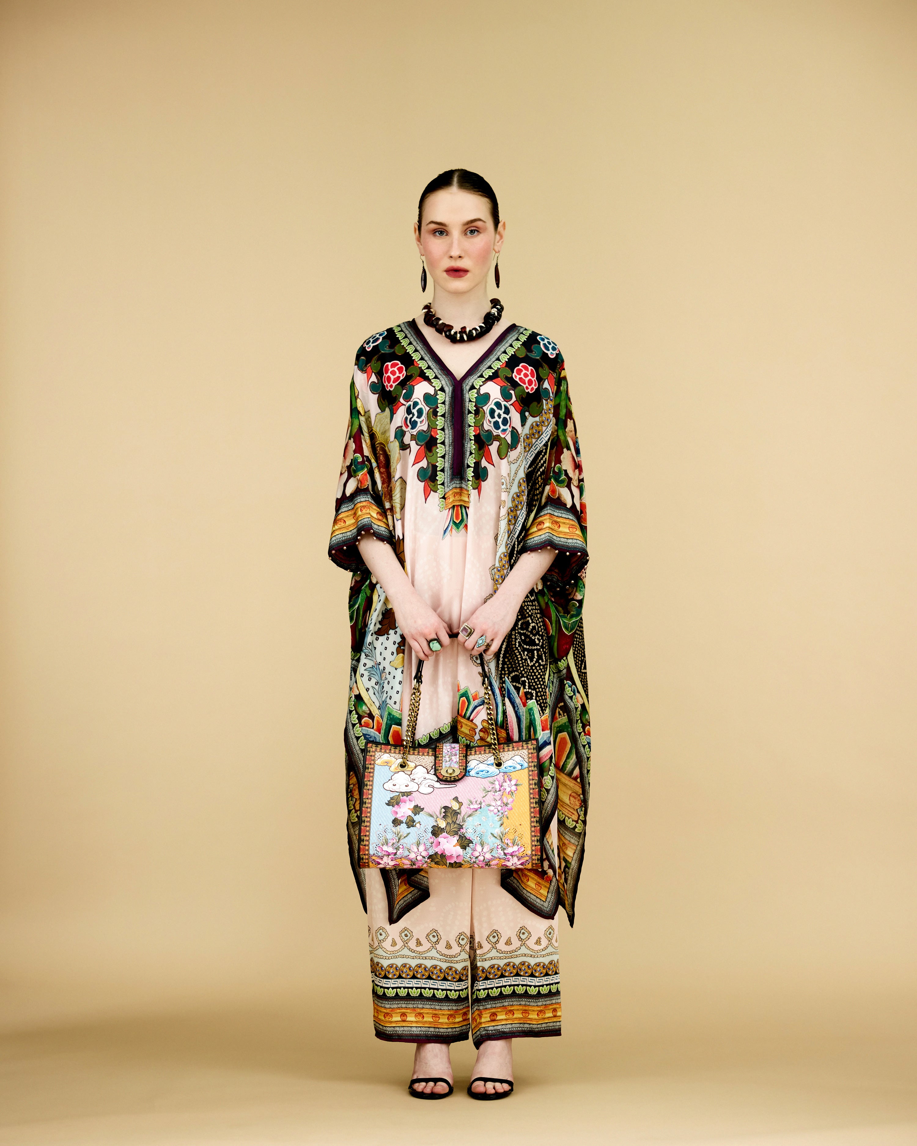 Ladakh : Chantelle 42" - Blush