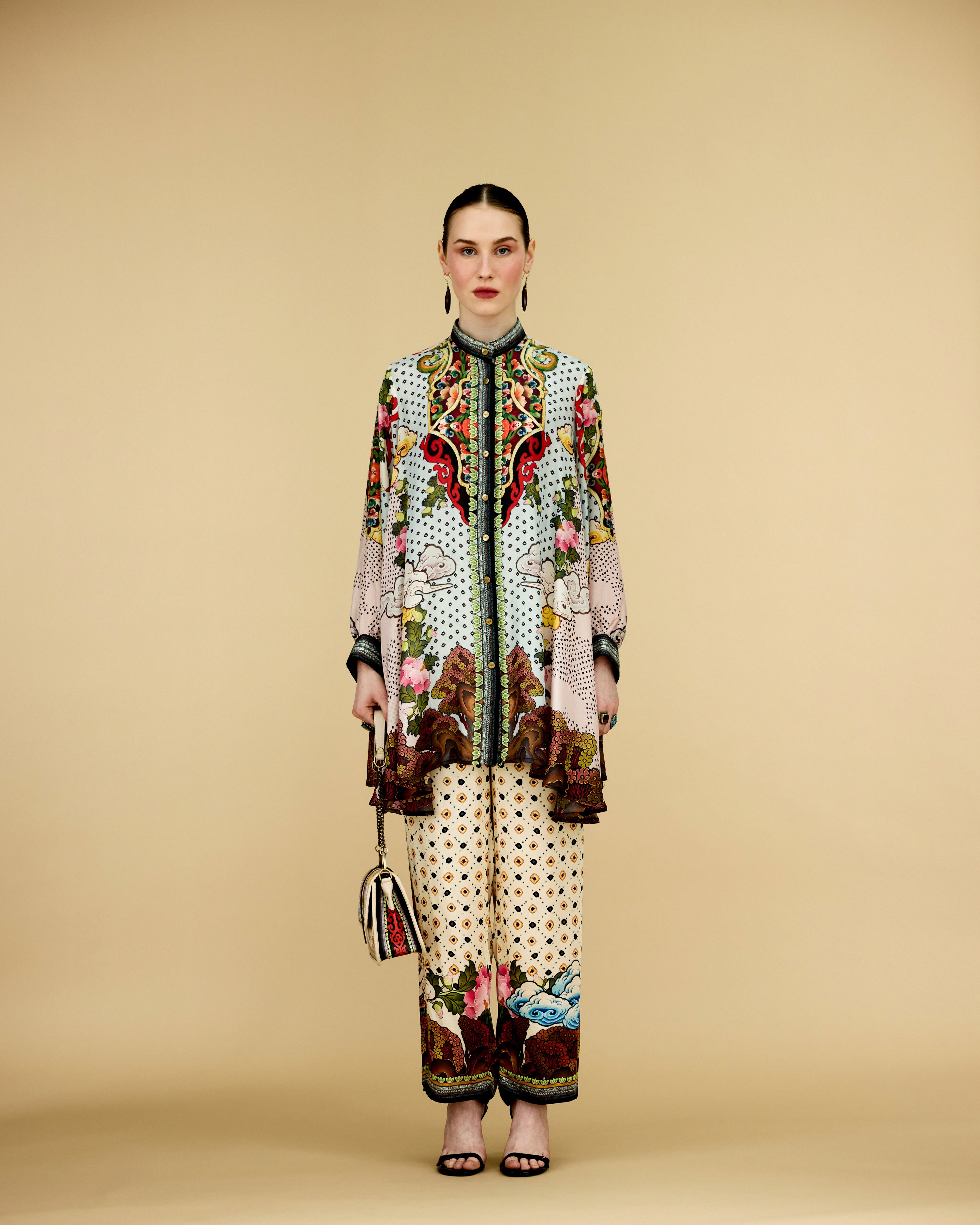 Ladakh : Nilofer - Powder Blue/Beige