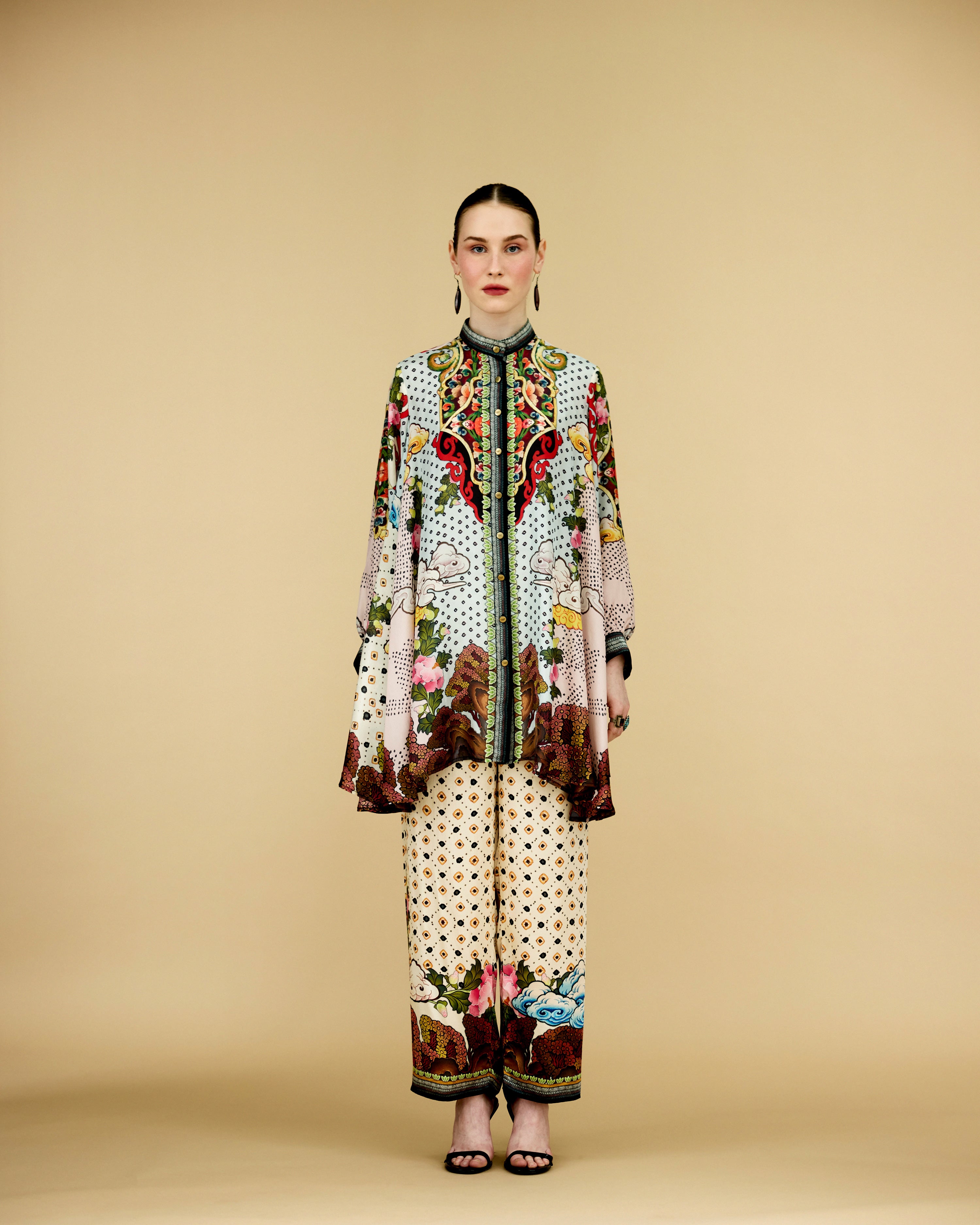 Ladakh : Nilofer - Powder Blue/Beige