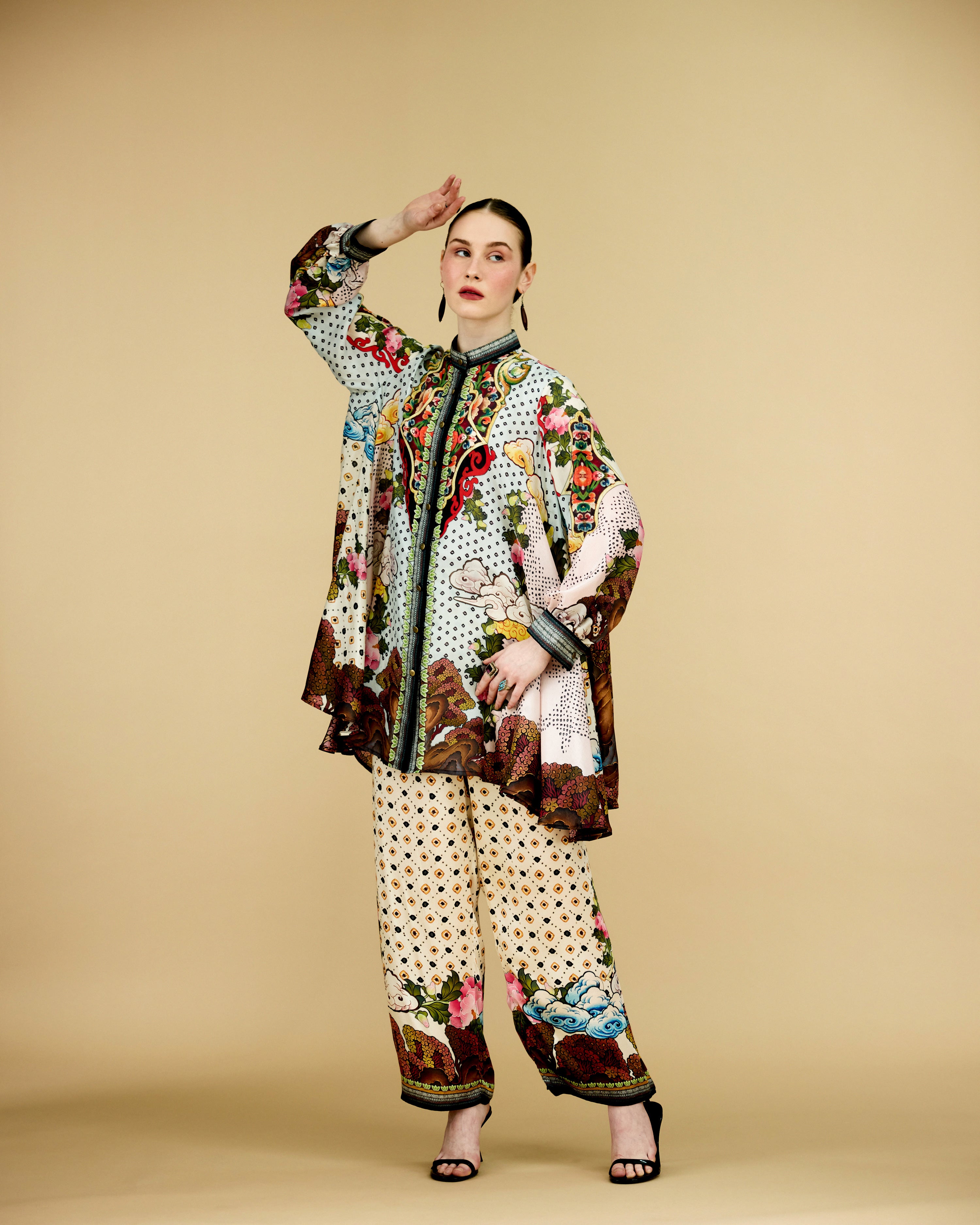 Ladakh : Nilofer - Powder Blue/Beige