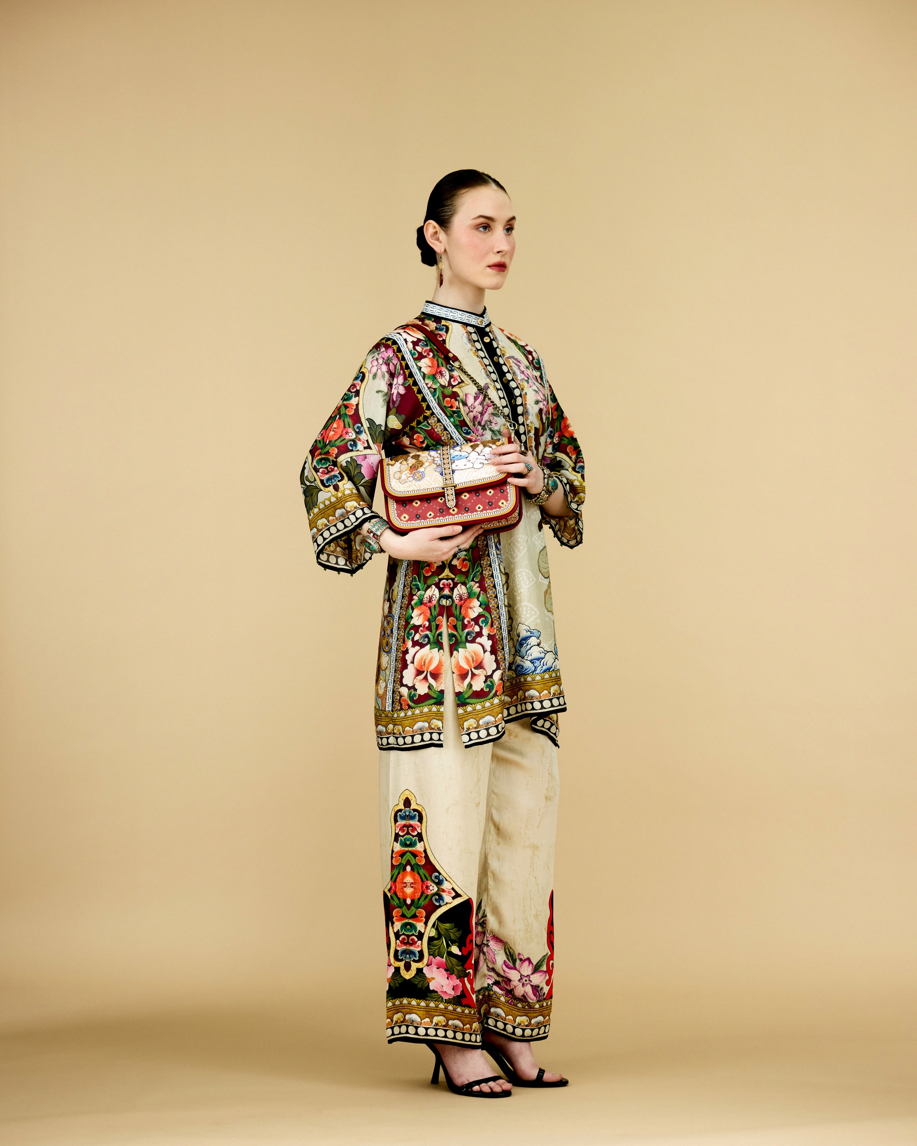 Ladakh : Ghazal - Beige