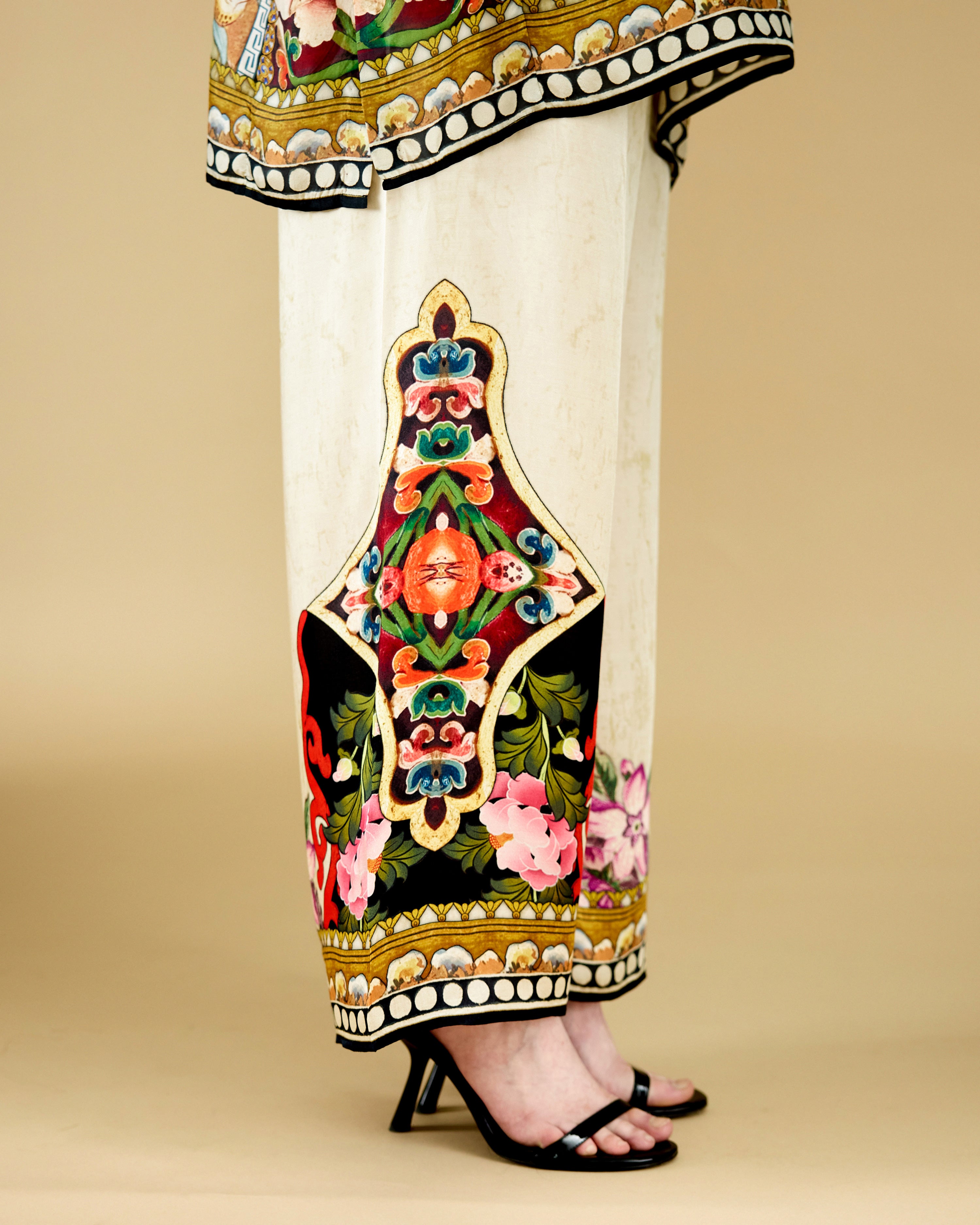 Ladakh : Ghazal - Beige