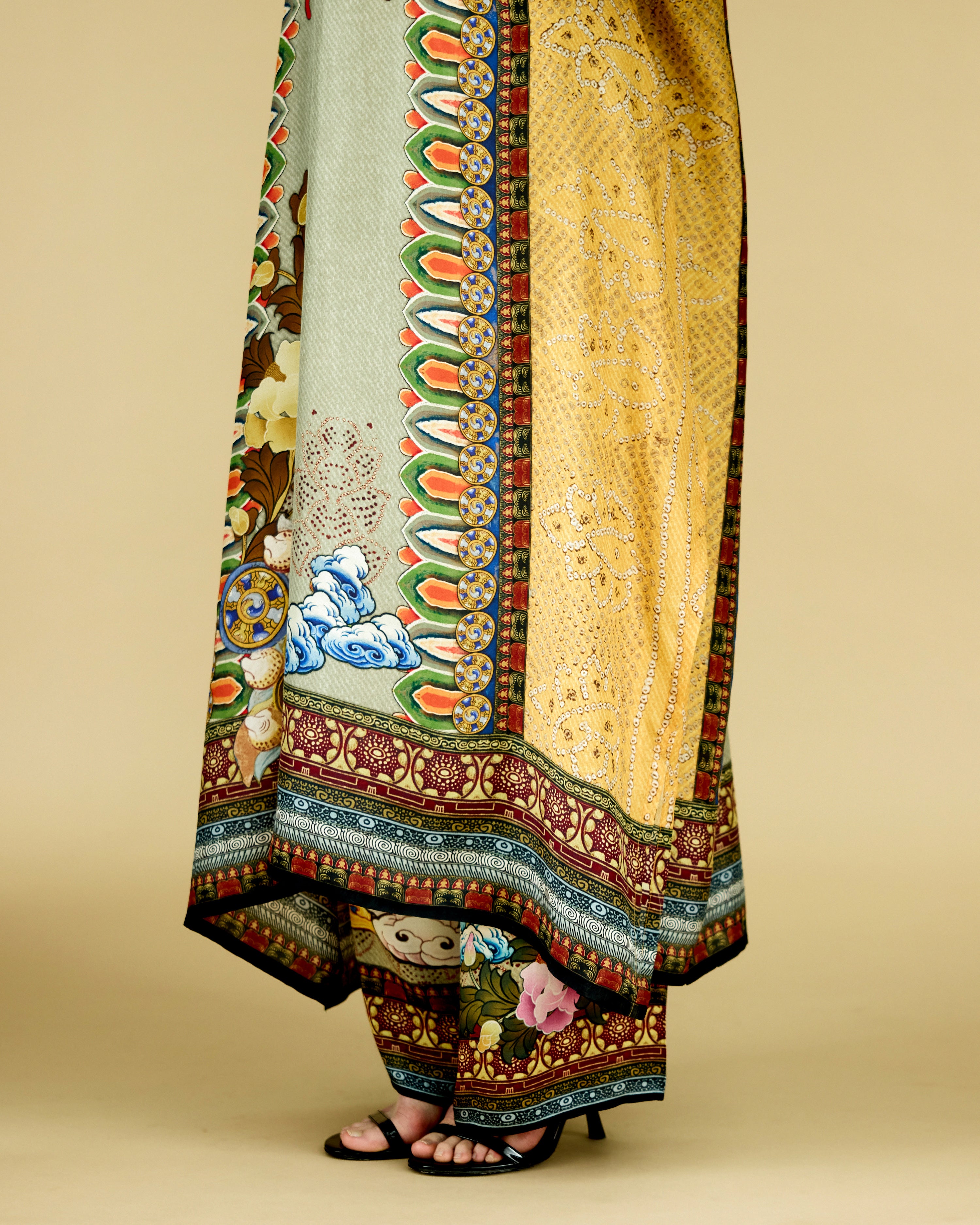 Ladakh : Banera - Taupe