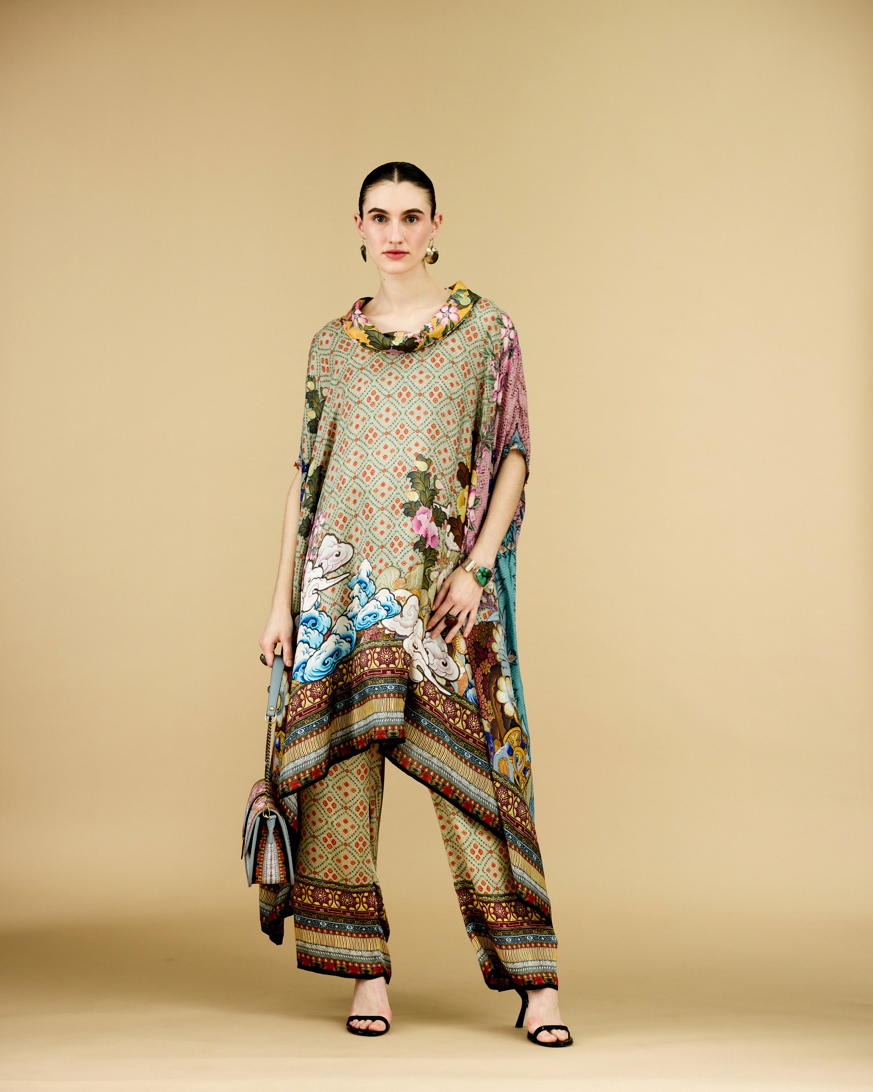 Ladakh : Lavanya - Taupe