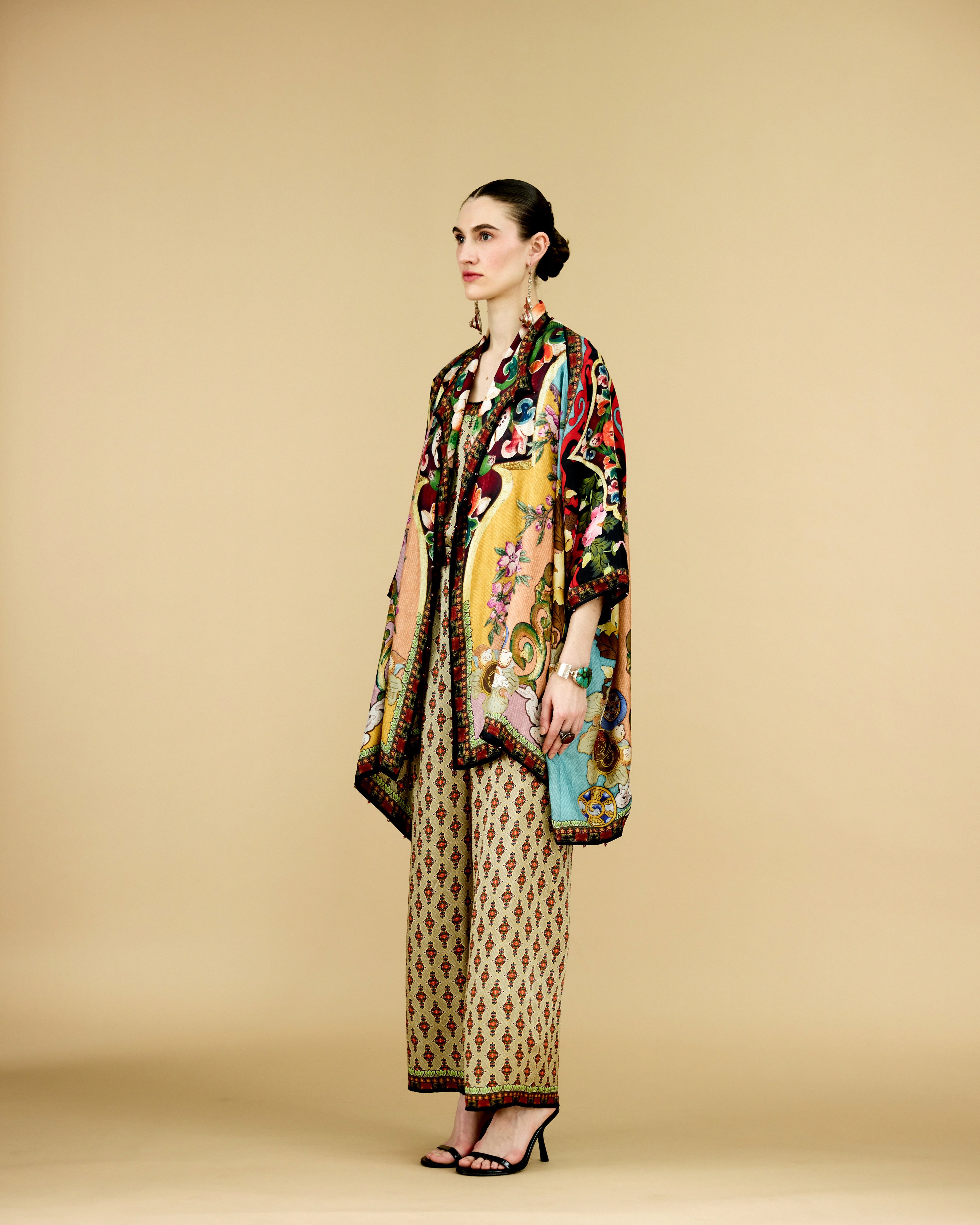 Ladakh : Adhira - Beige/Multi