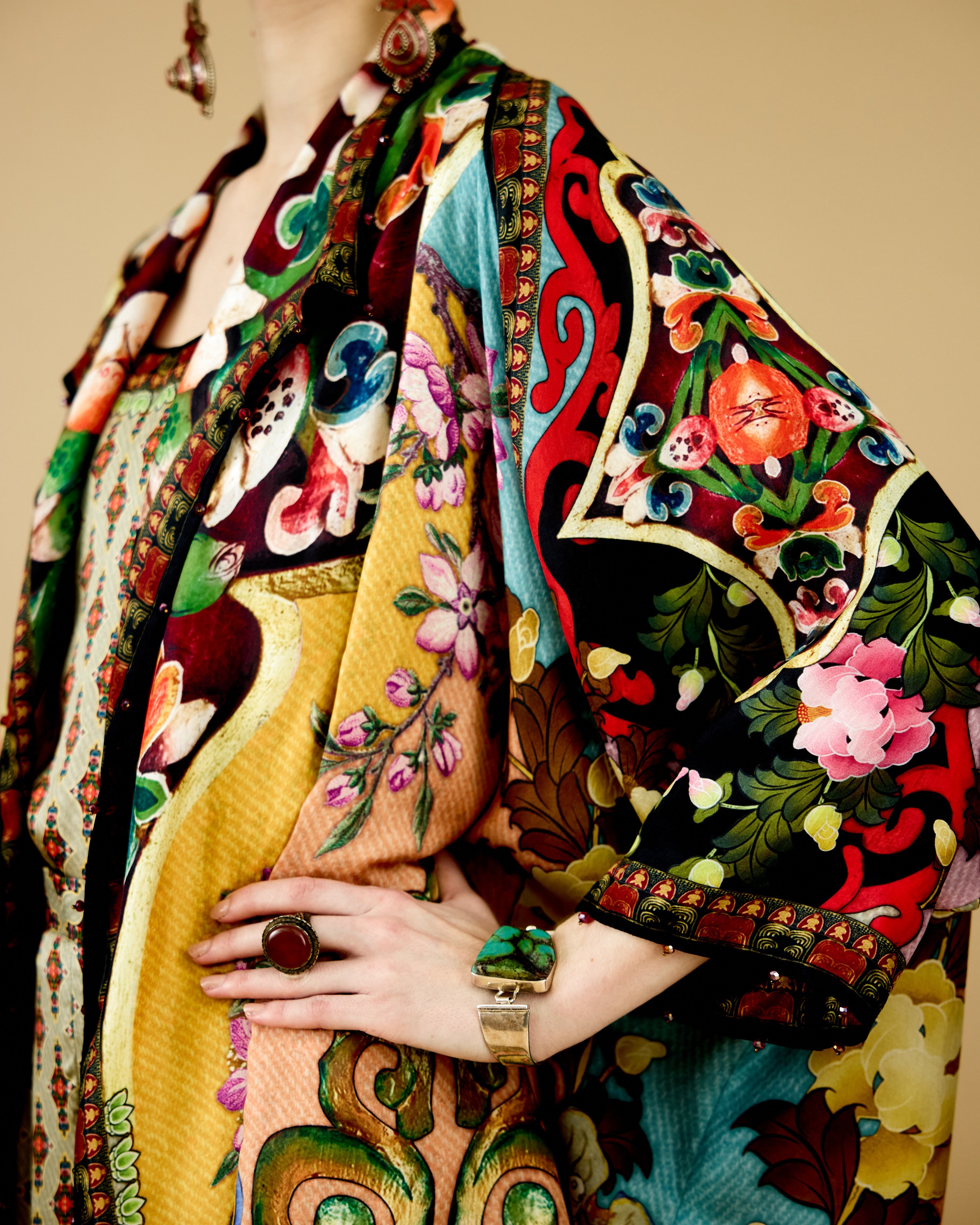 Ladakh : Adhira - Beige/Multi