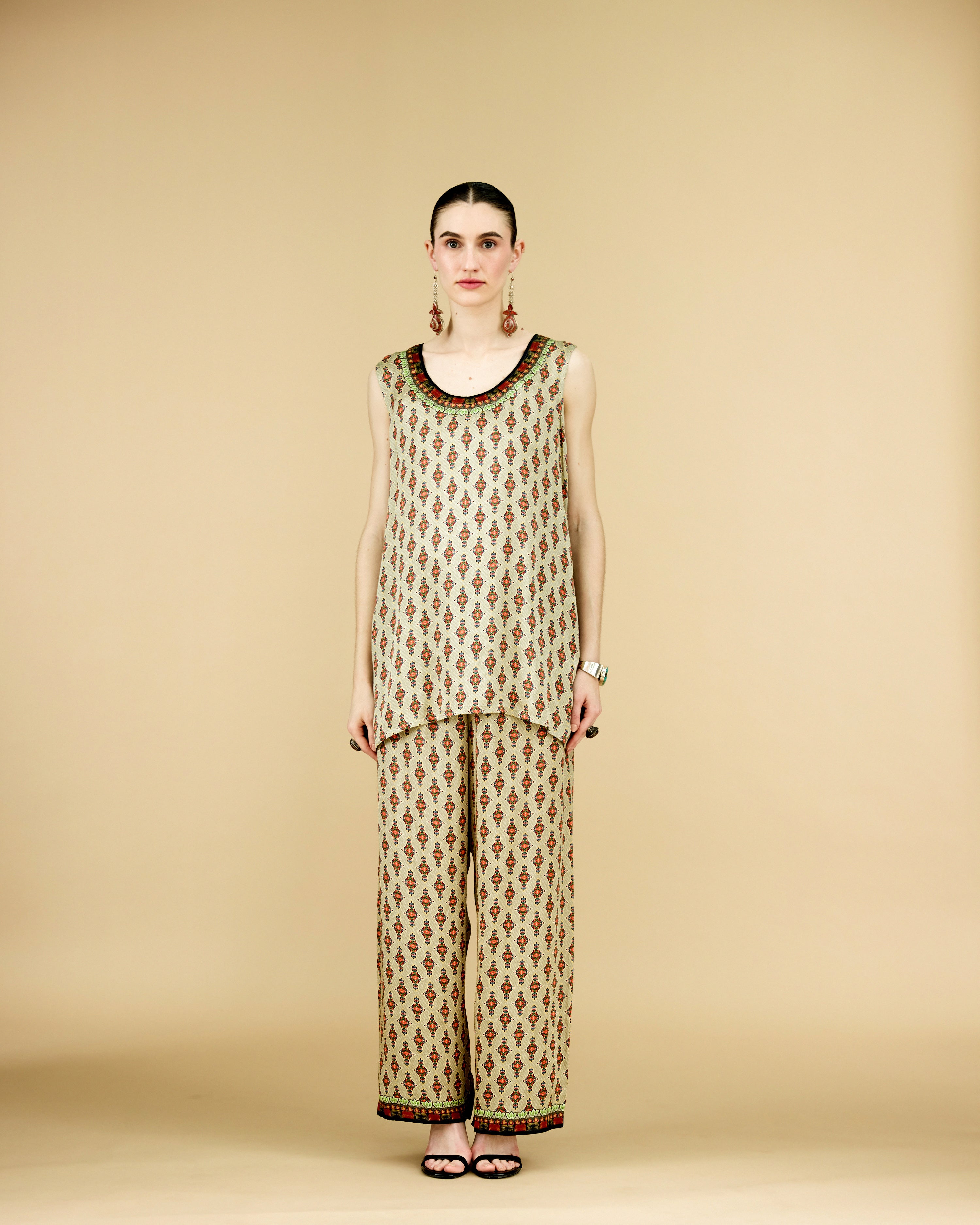 Ladakh : Adhira - Beige/Multi