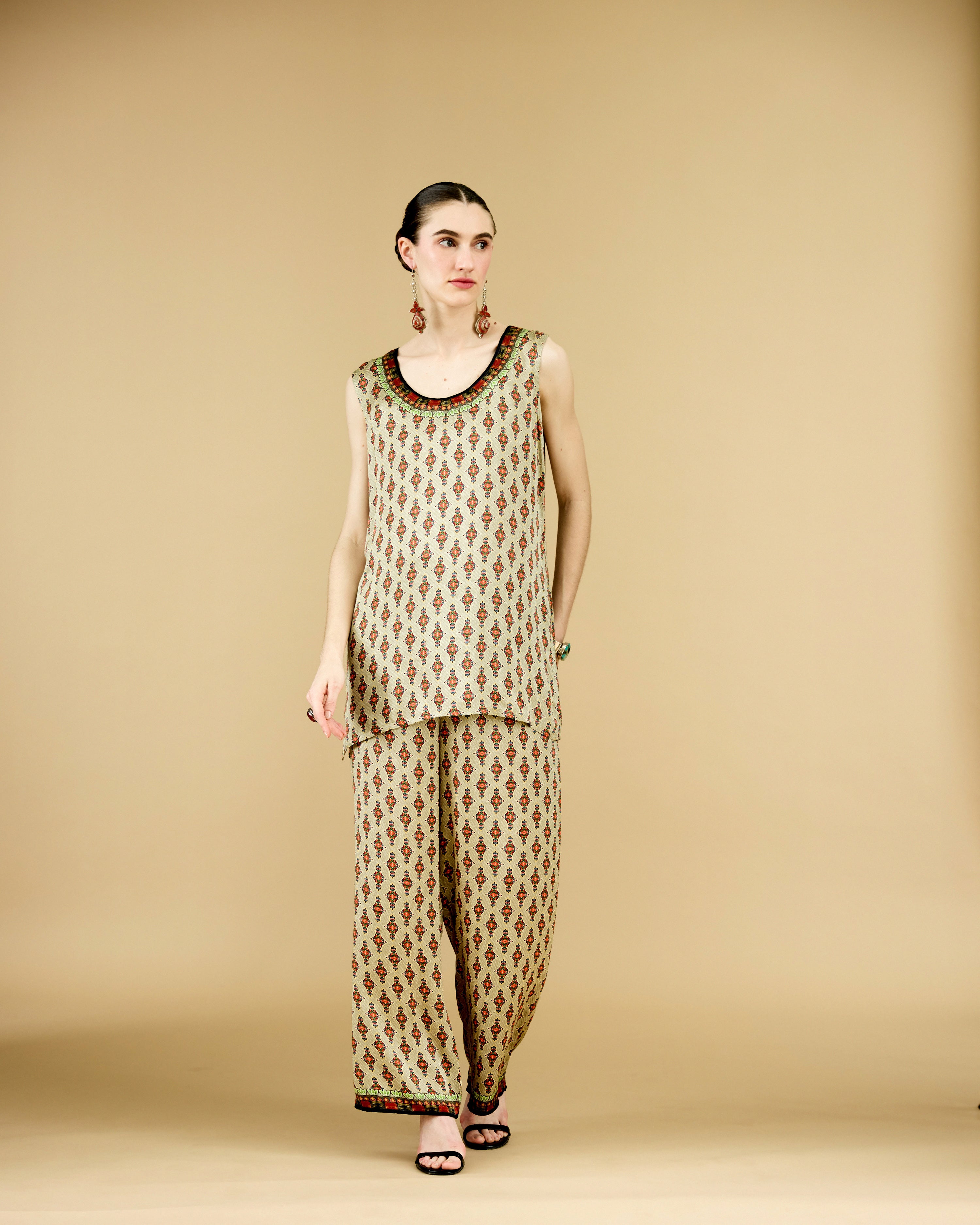 Ladakh : Adhira - Beige/Multi
