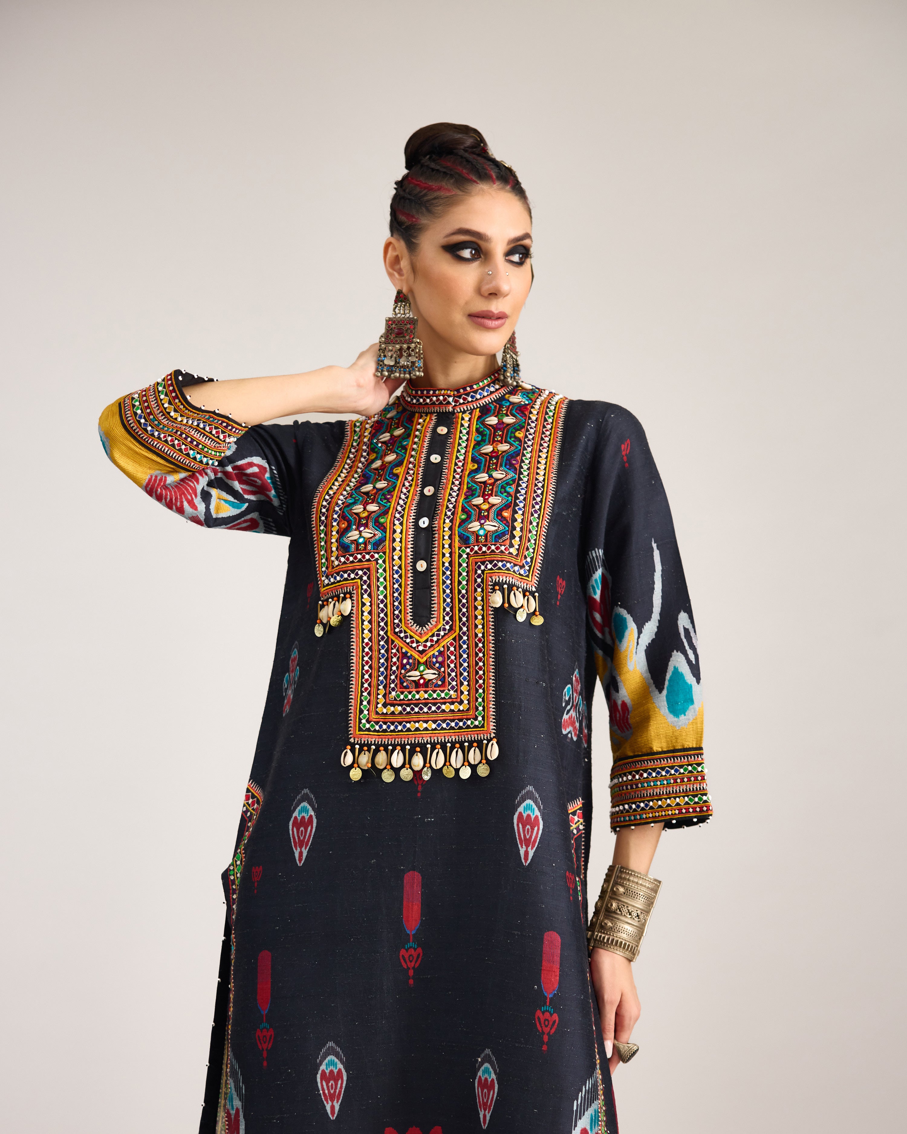 Tangier : Ramin - Black