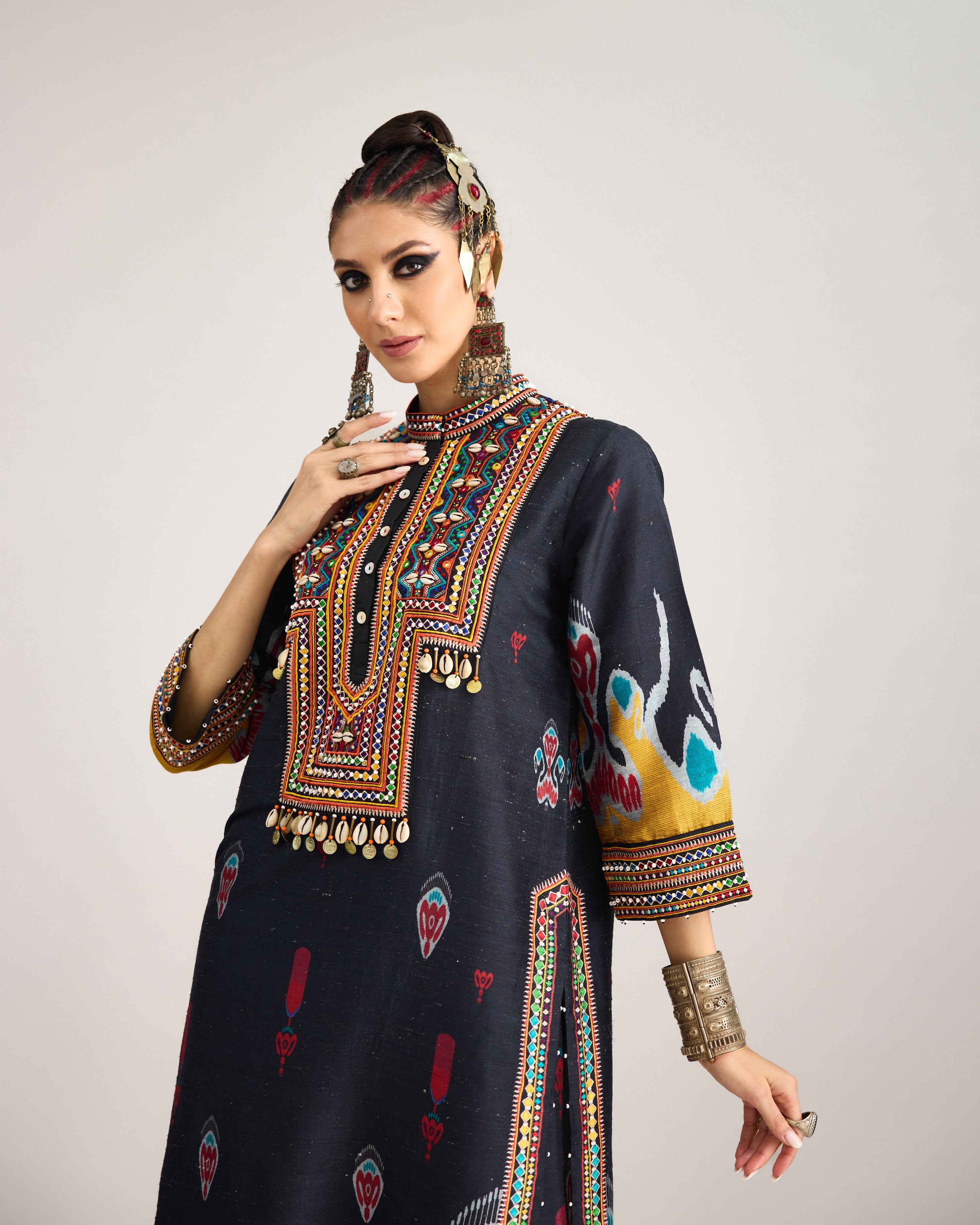 Tangier : Ramin - Black