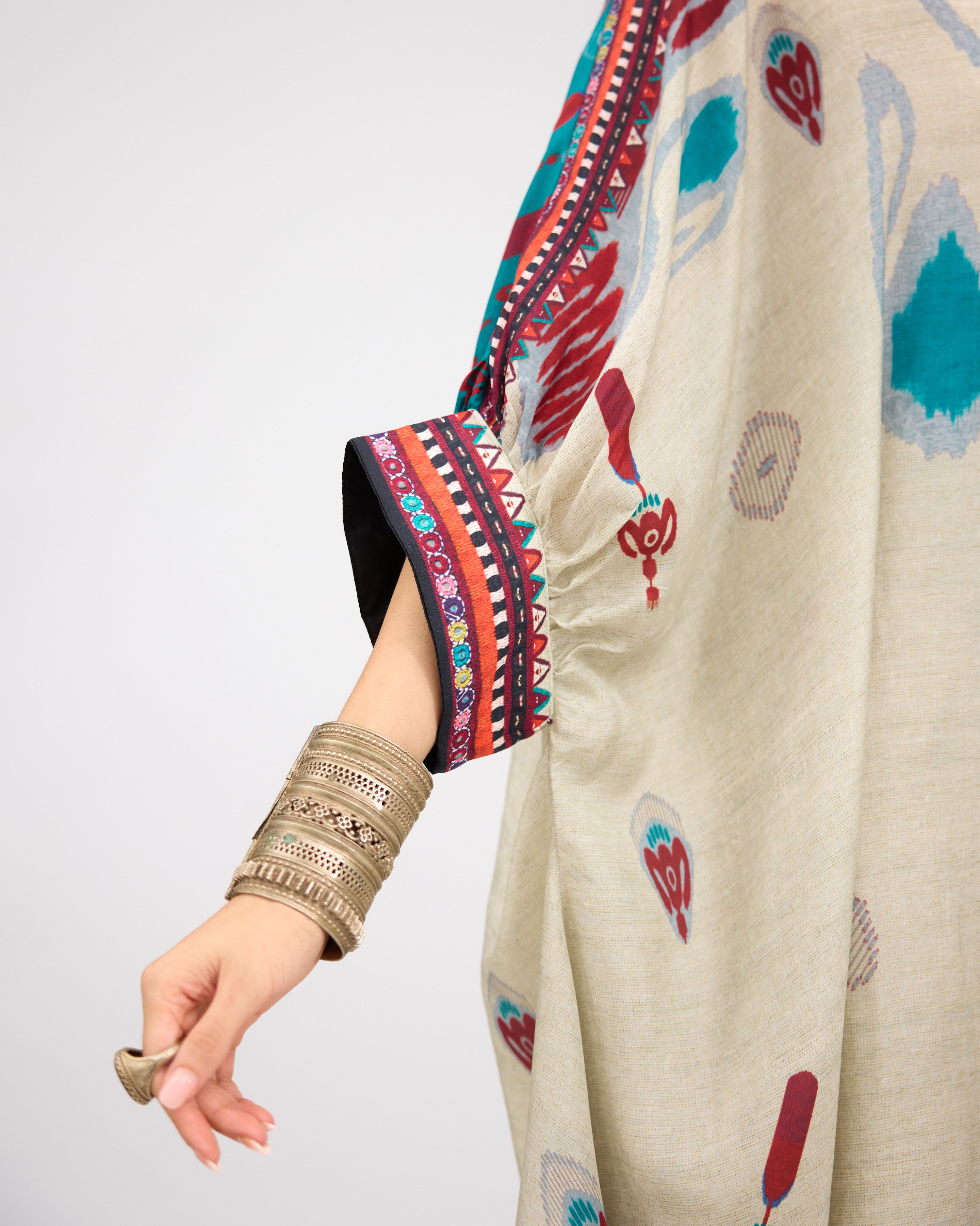 Tangier : Kamara - Eggshell/Multi