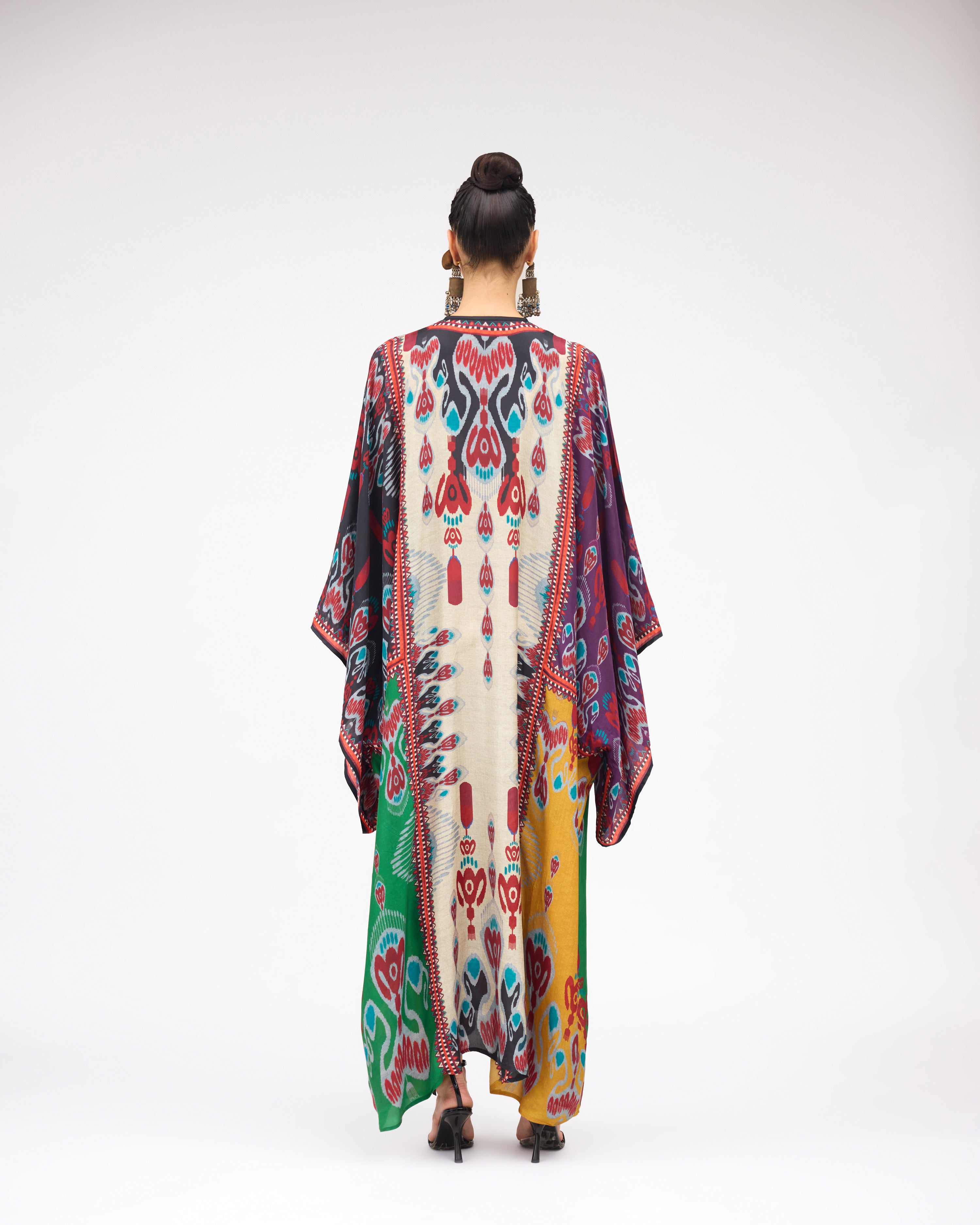 Tangier : Beatrice - Eggshell/Multi