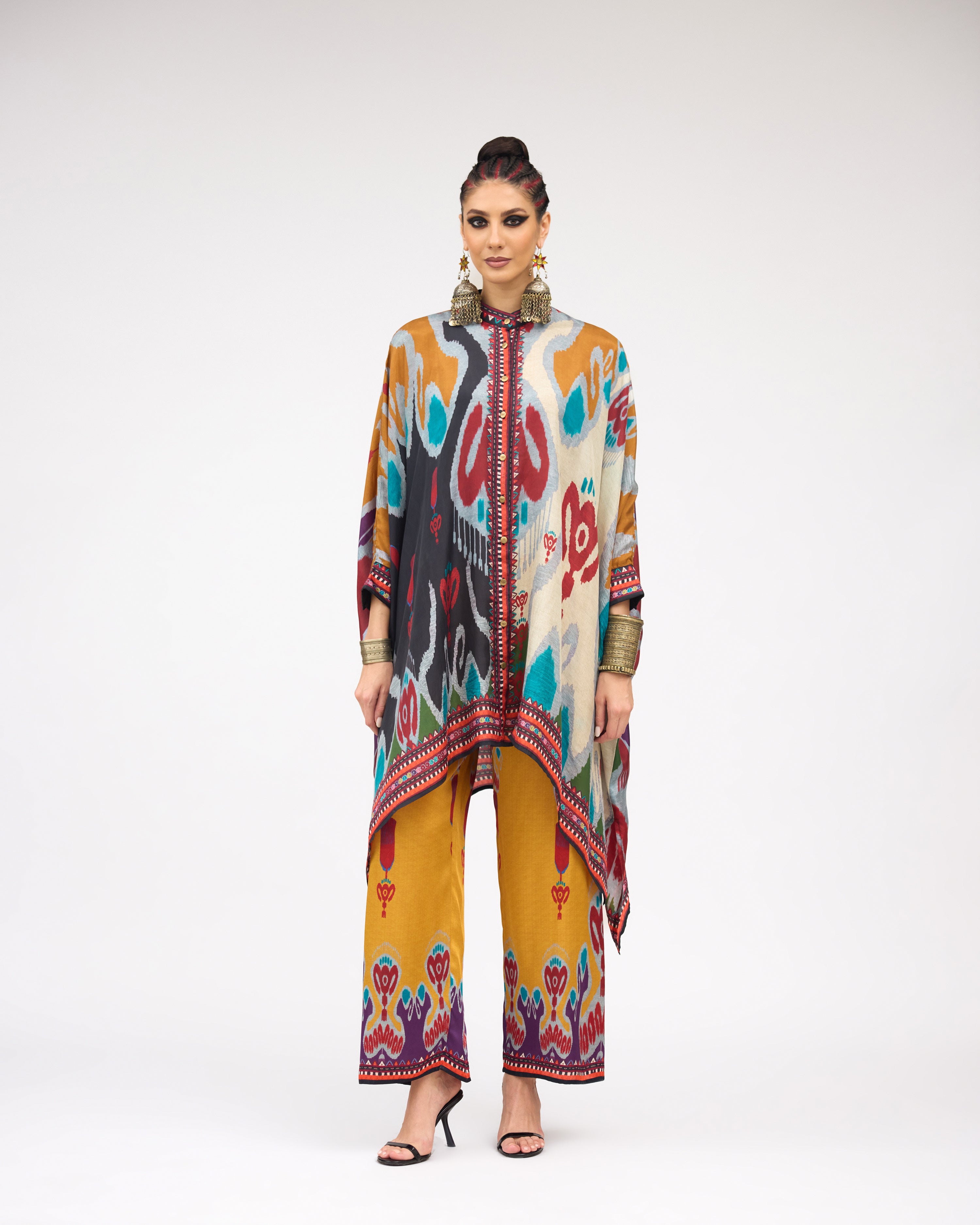 Tangier : Dakota - Mustard/Multi