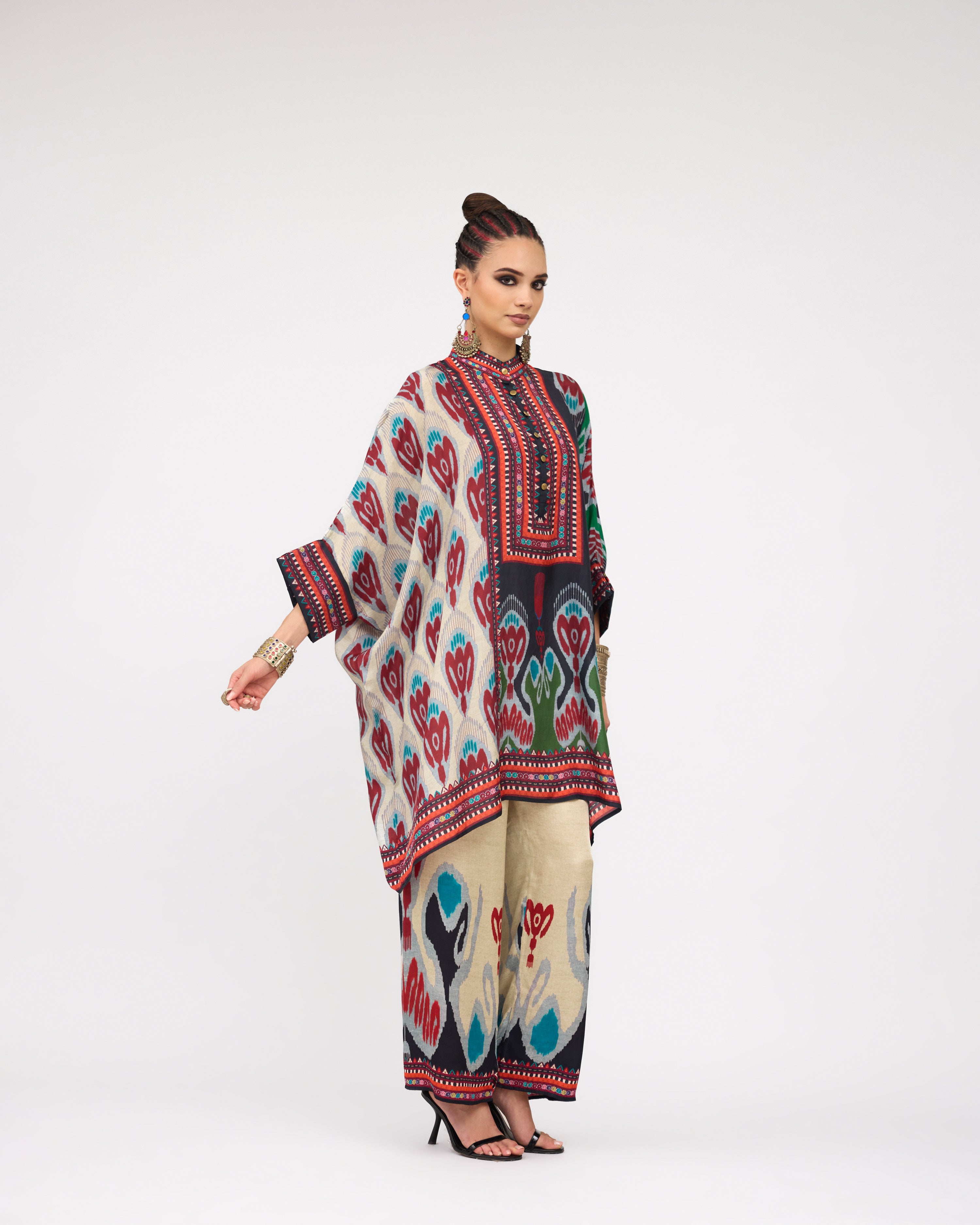 Tangier : Chanel 36" - Charcoal/Multi