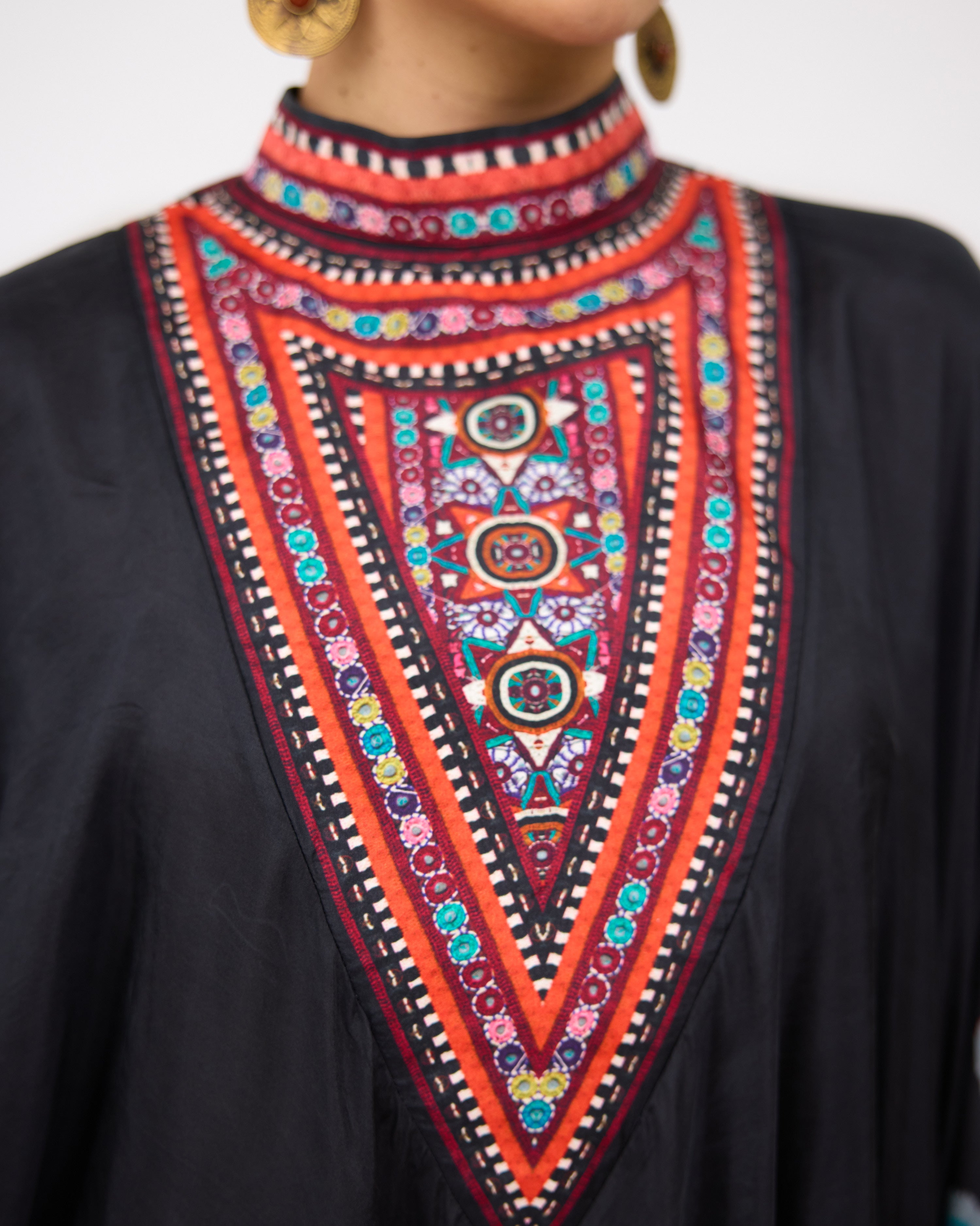 Tangier : Farah - Charcoal/Multi