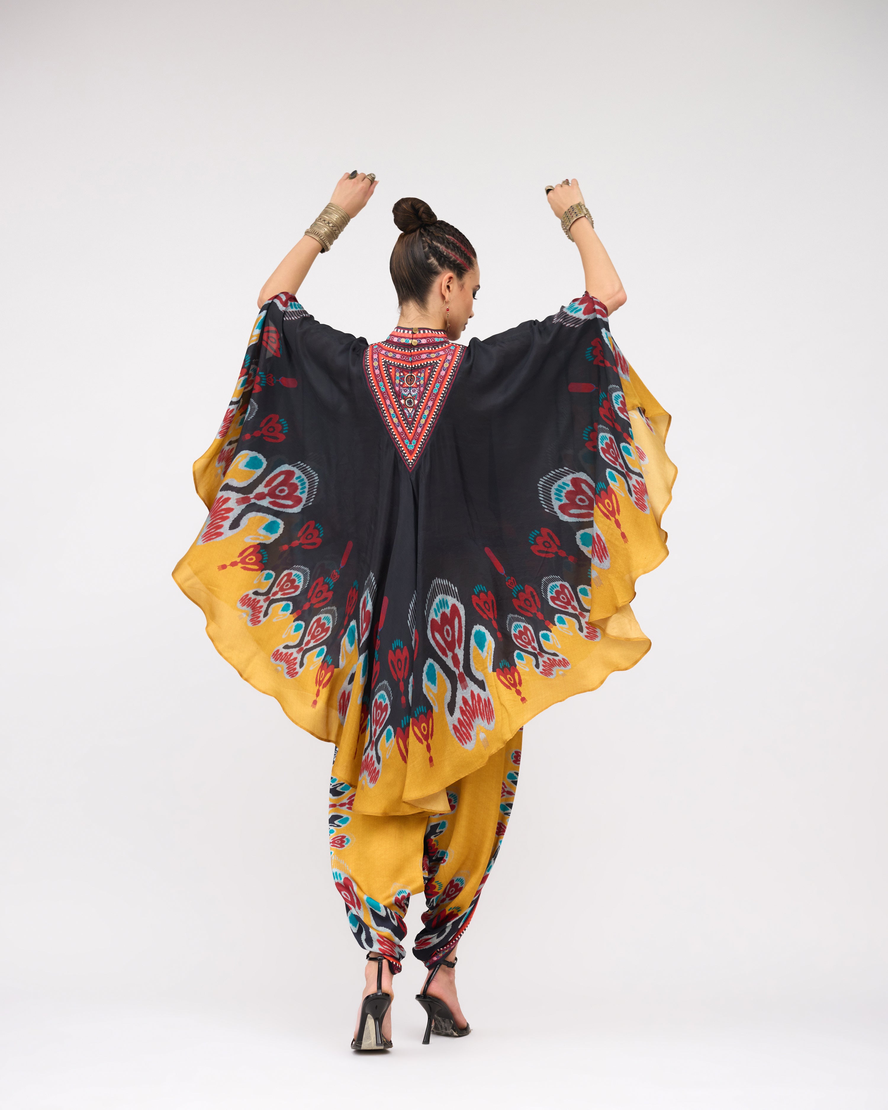 Tangier : Farah - Charcoal/Multi