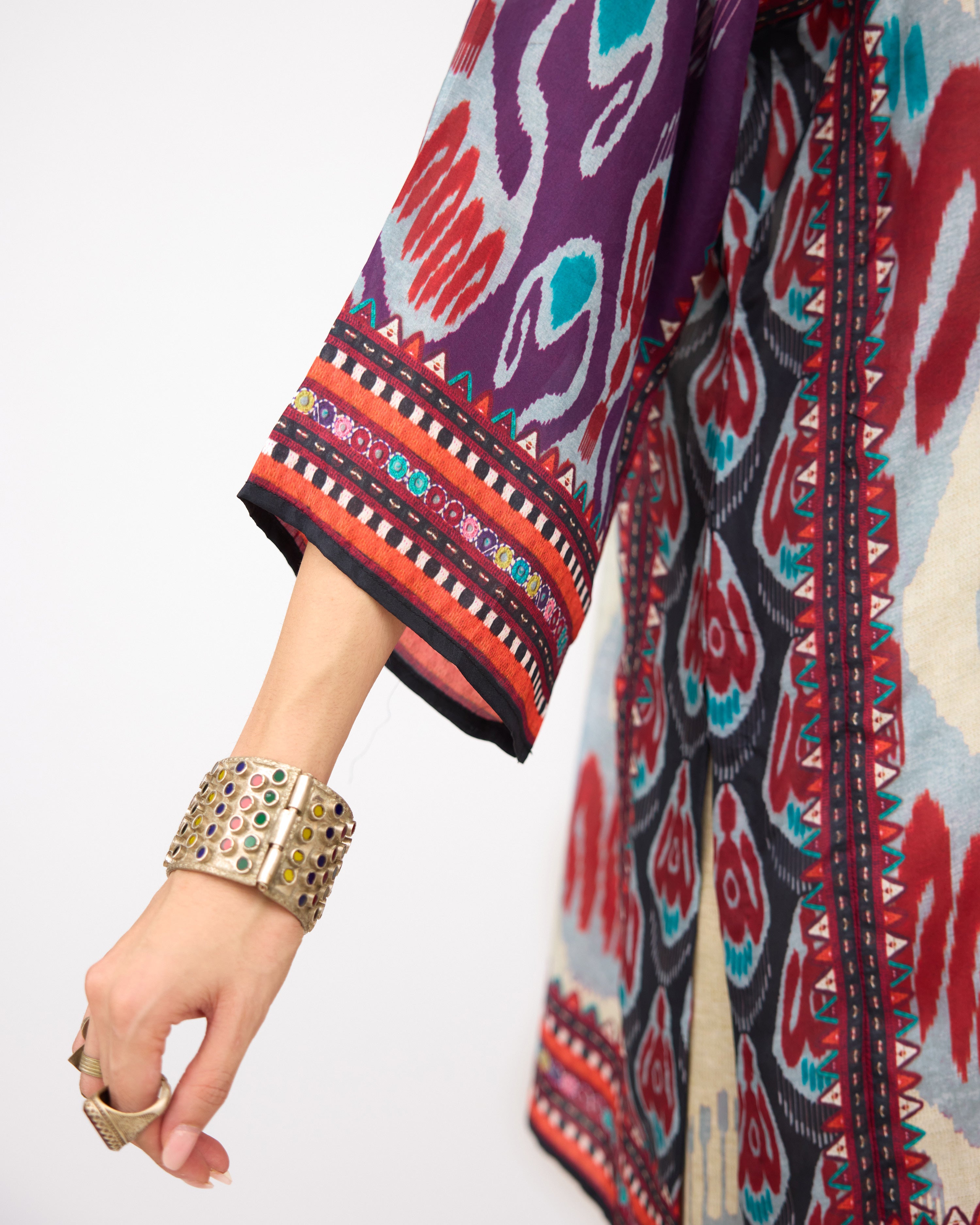 Tangier : Ghazal - Eggshell/Multi