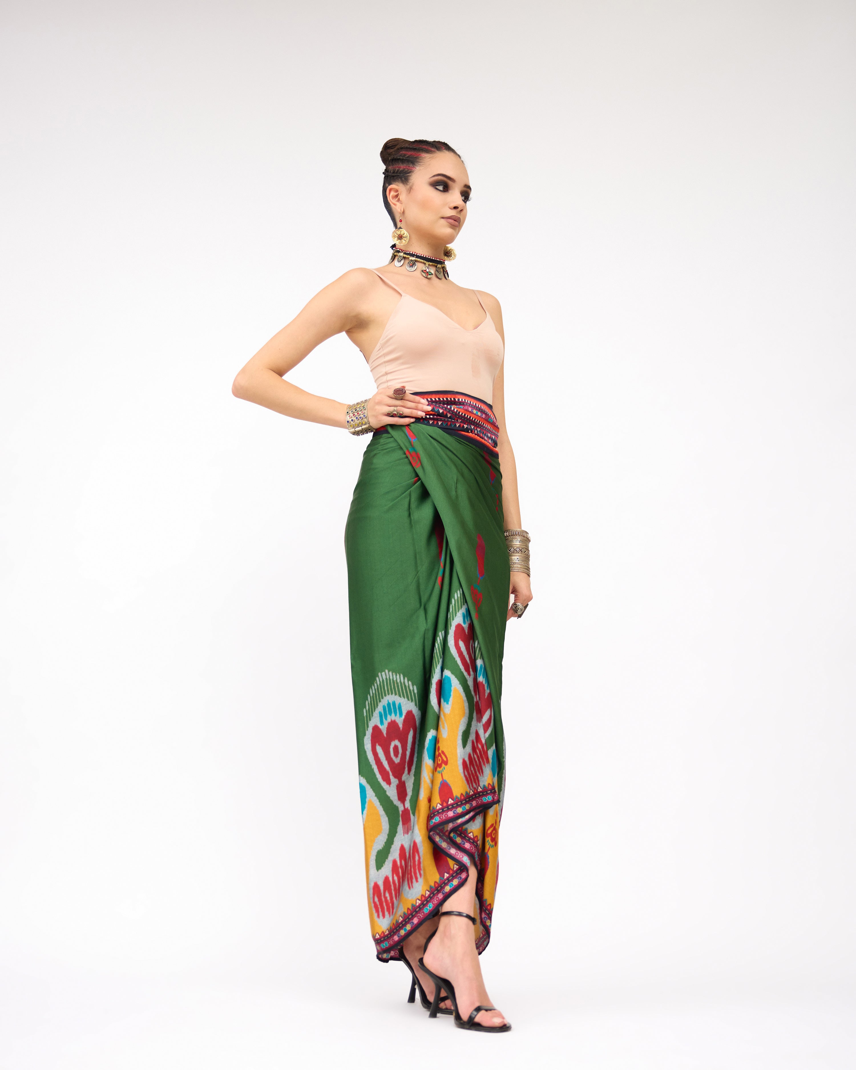 Tangier : Maya/Indonesia - Mustard/Multi