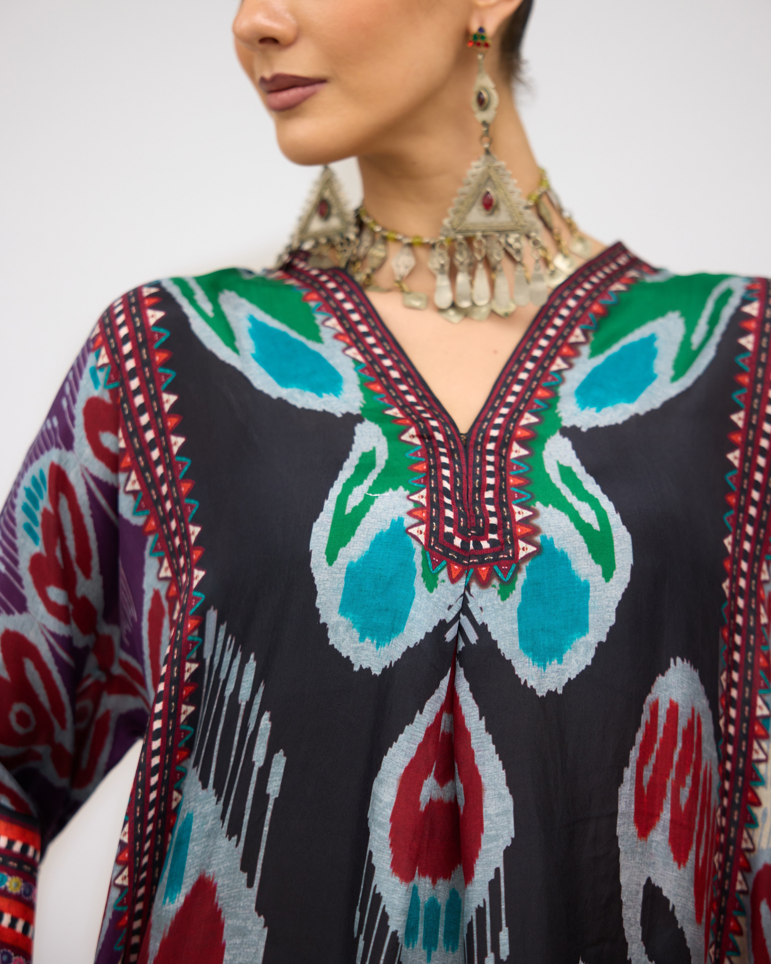 Tangier : Banera - Charcoal/Multi