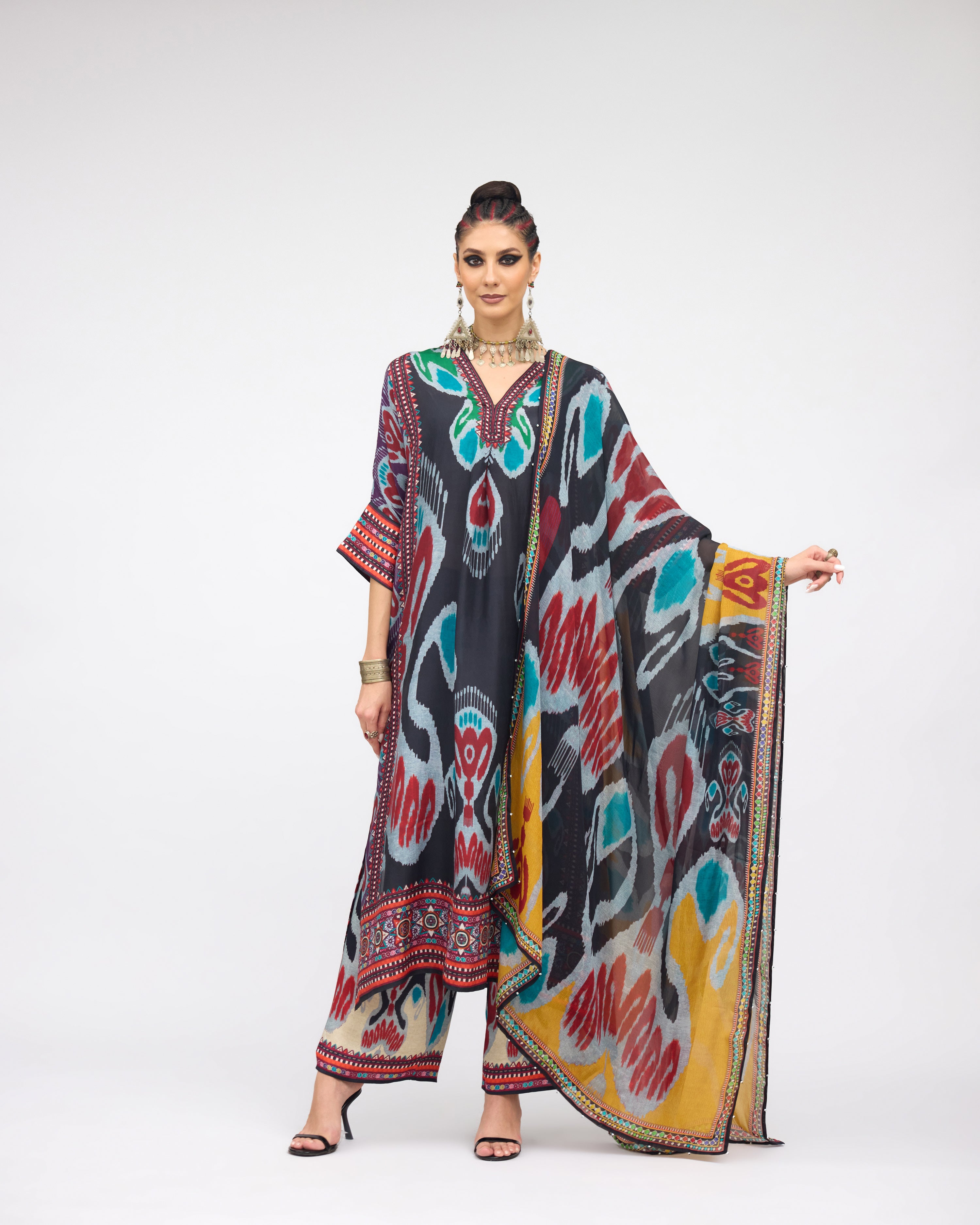 Tangier : Banera - Charcoal/Multi