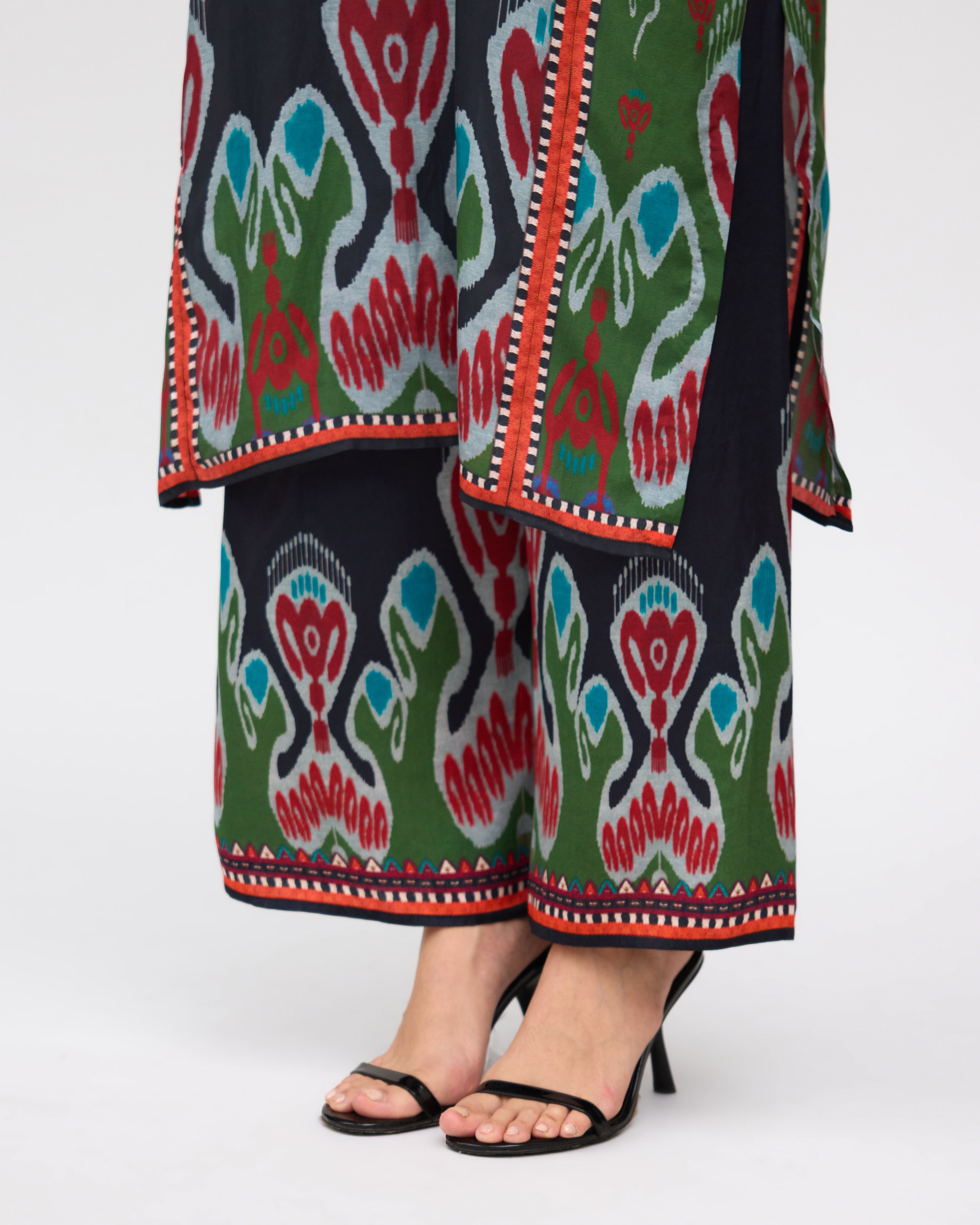 Tangier : Ghazala - Charcoal/Multi