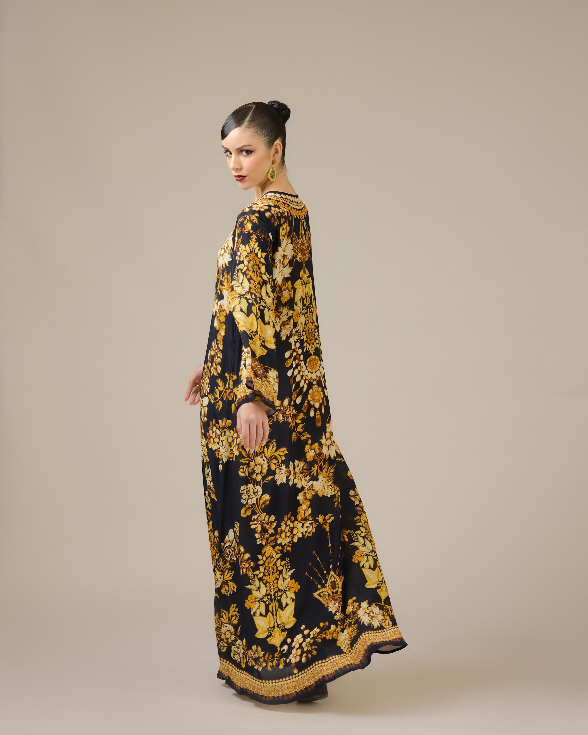 Nizam : Chanel - Black/Gold