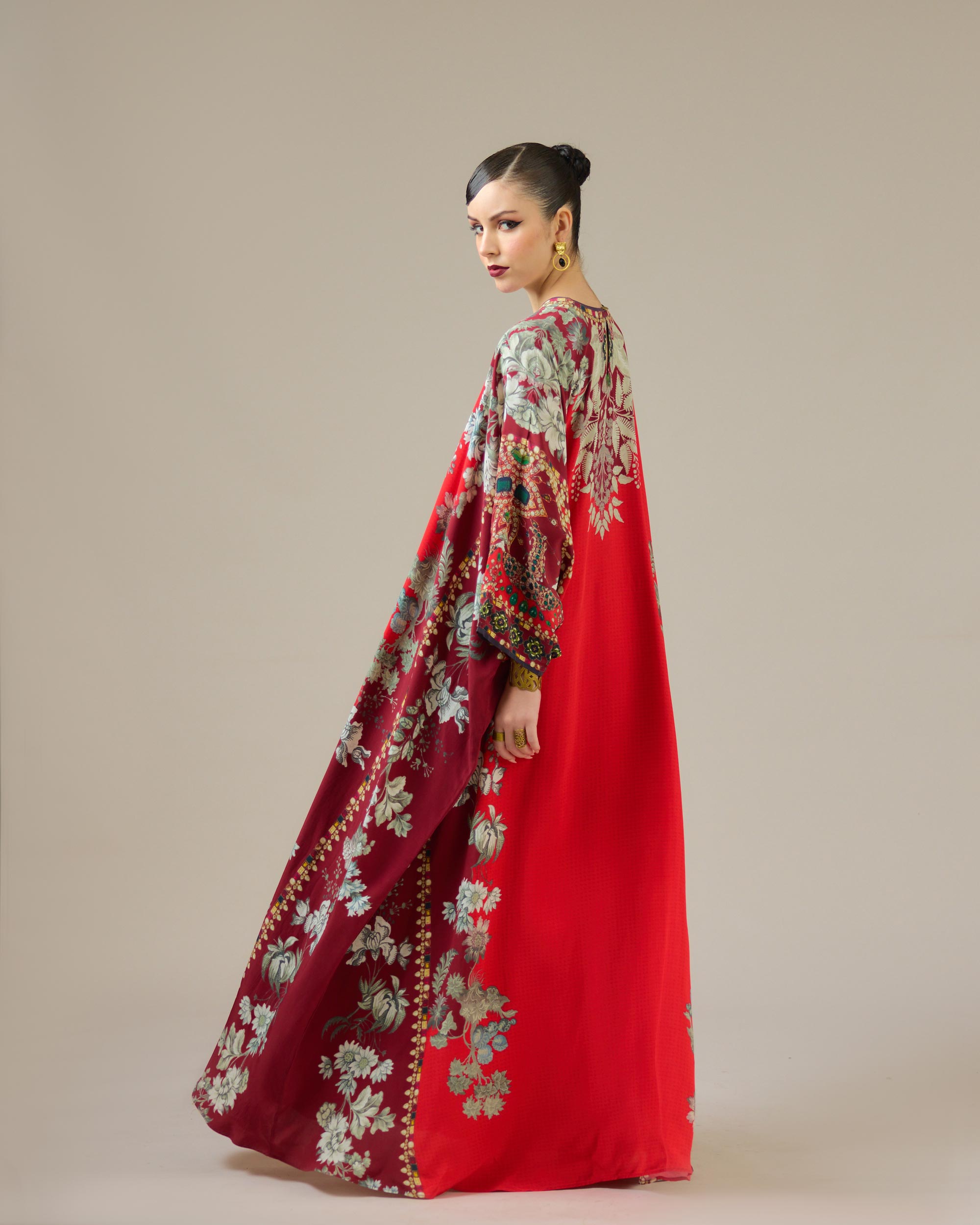 Nizam : Insha - Red
