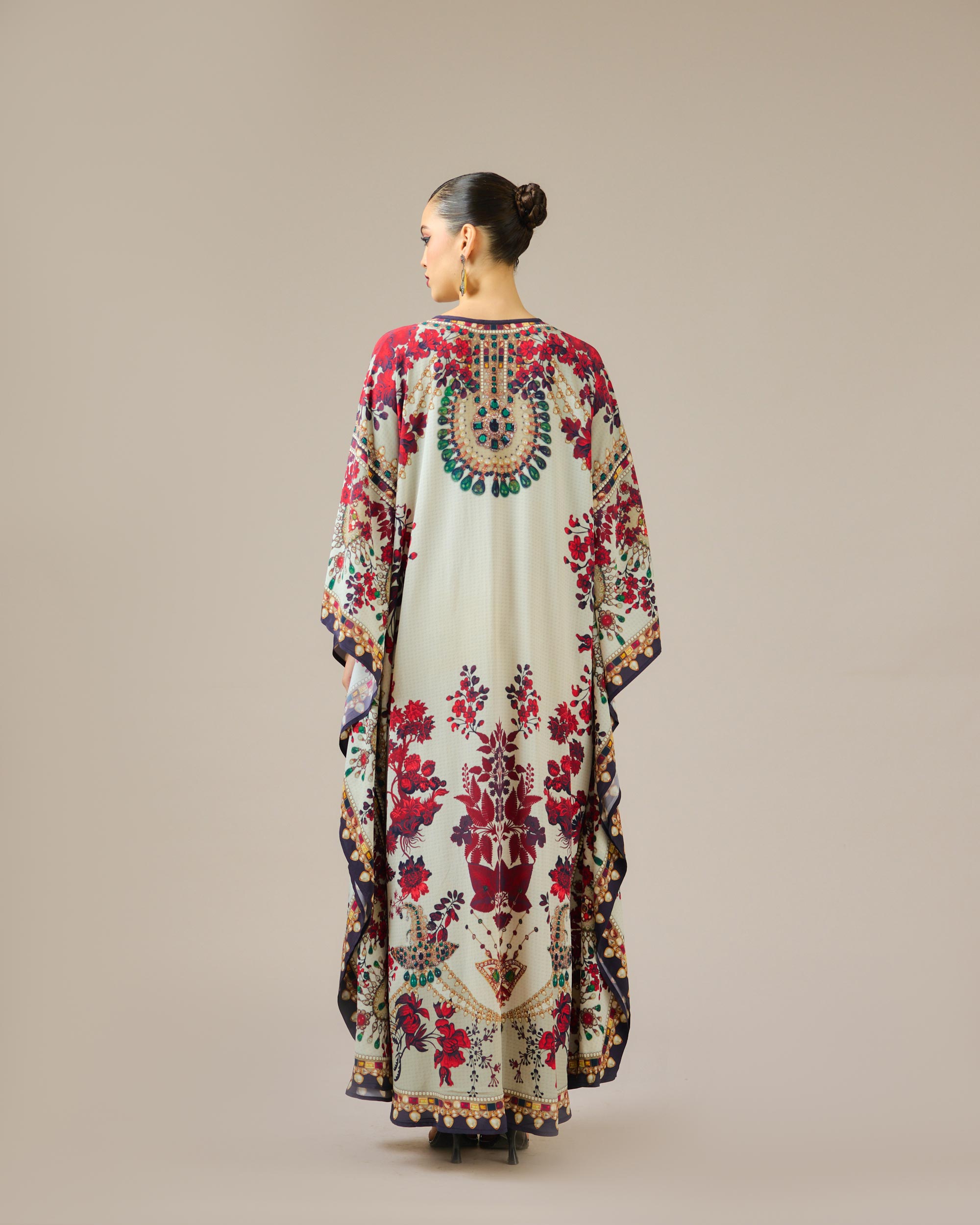 Nizam : Sharifa - Ivory/Red