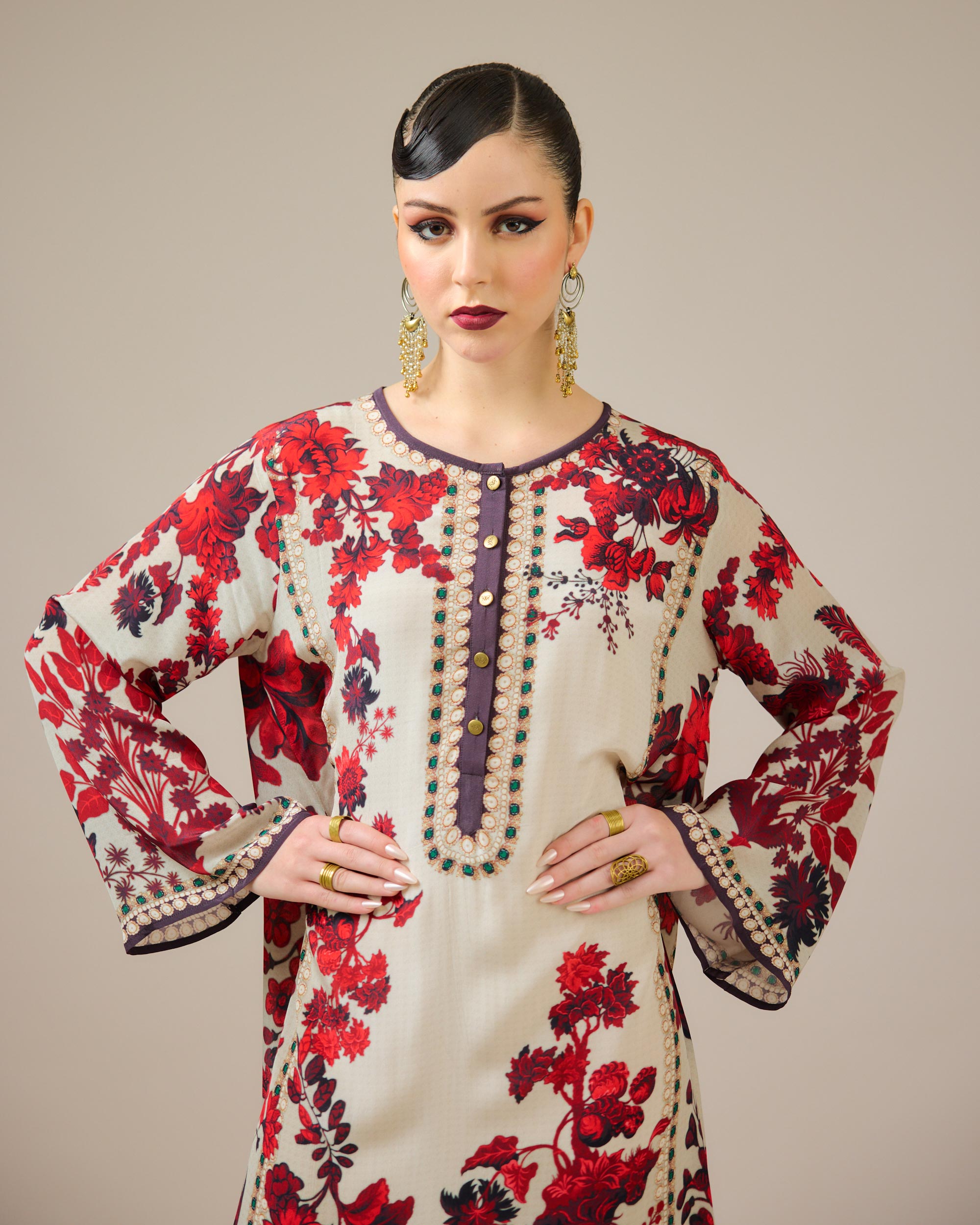 Nizam : Ghazala - Ivory/Red
