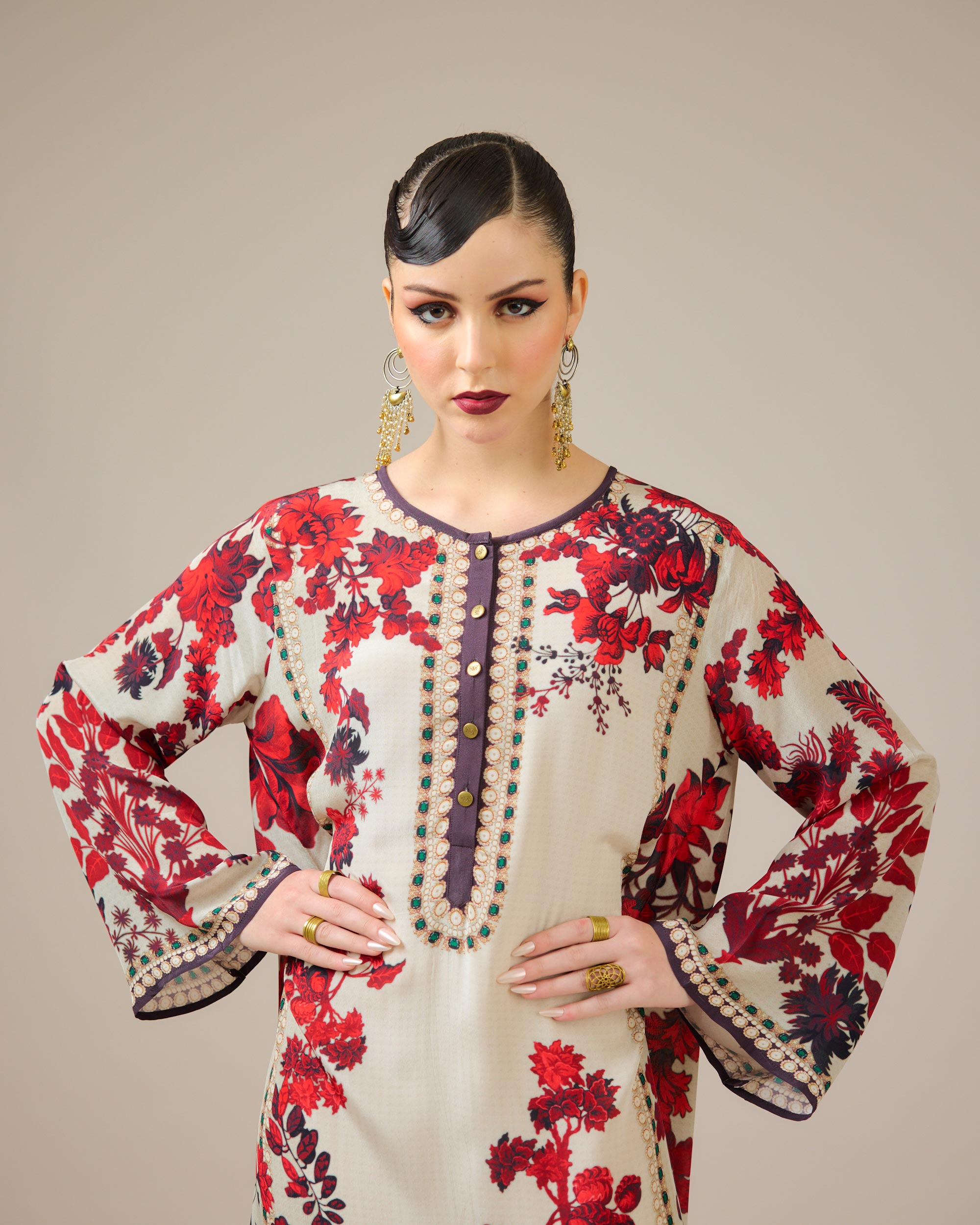 Nizam : Ghazala - Ivory/Red